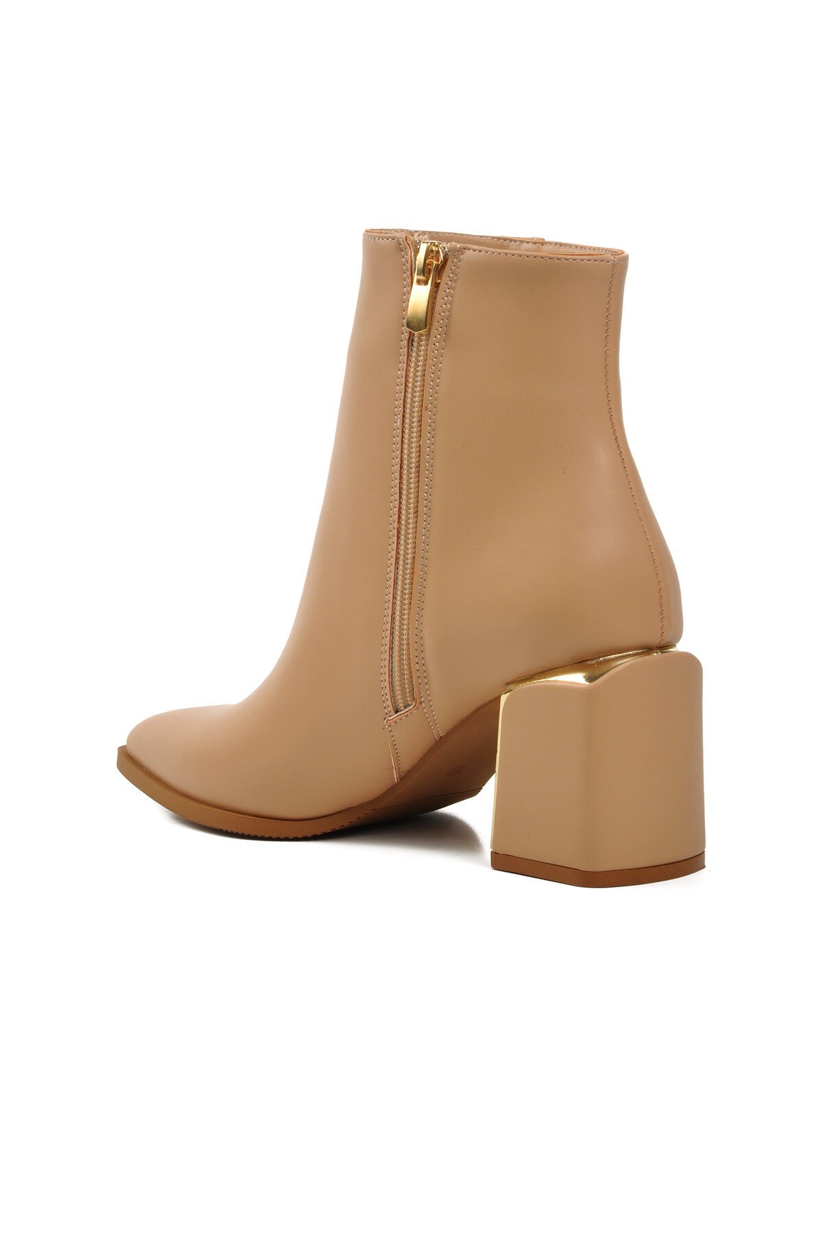 Ayakmod Nude Kadın Bot