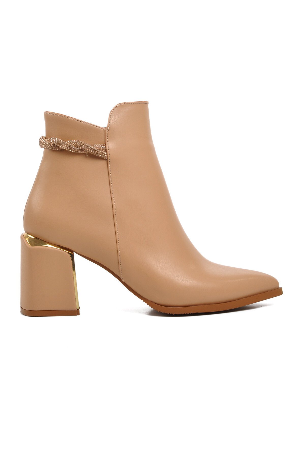 Ayakmod Nude Kadın Bot