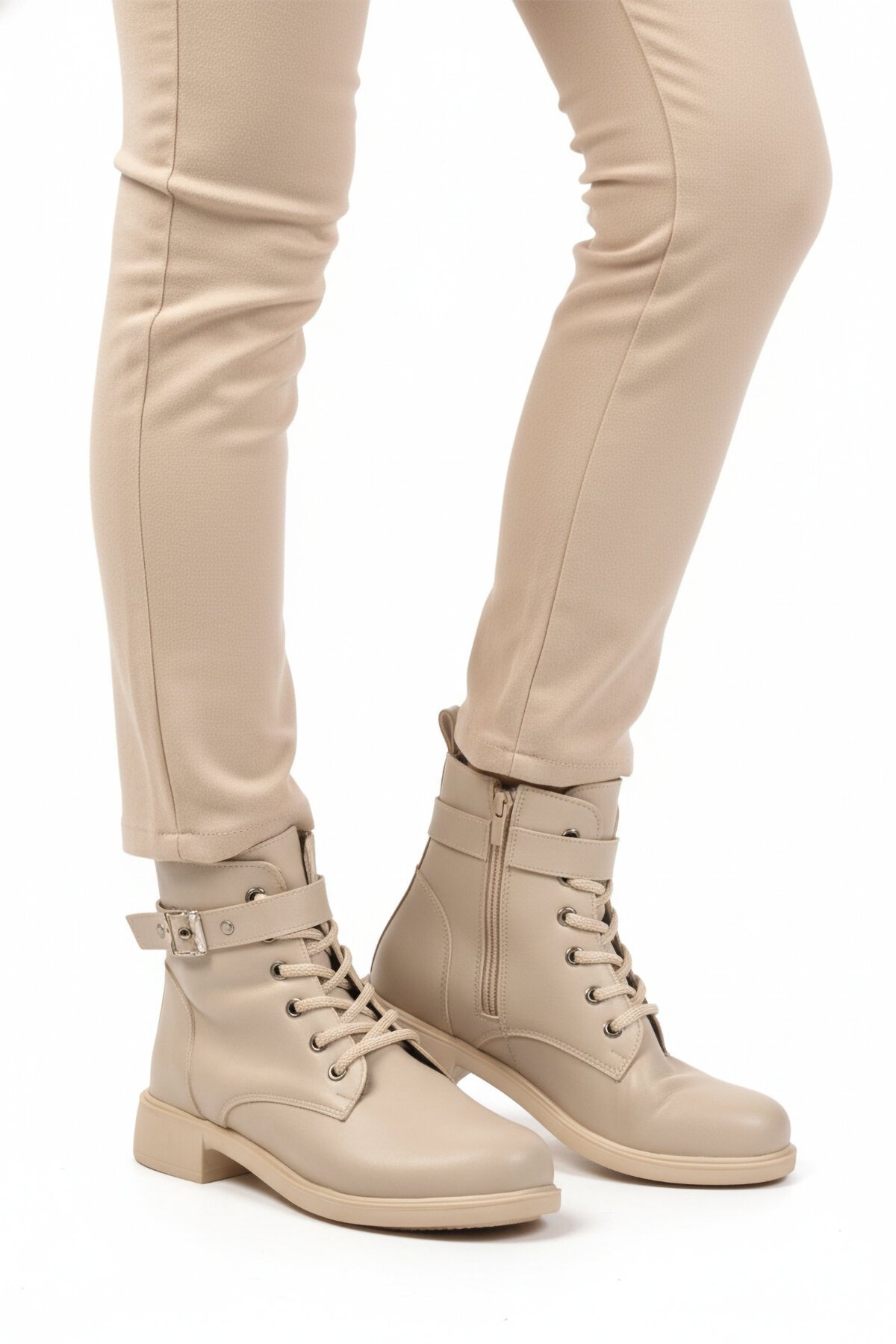 Bej Cilt İçi Polarlı Fermuarlı Kadın Bot 209151 Z
