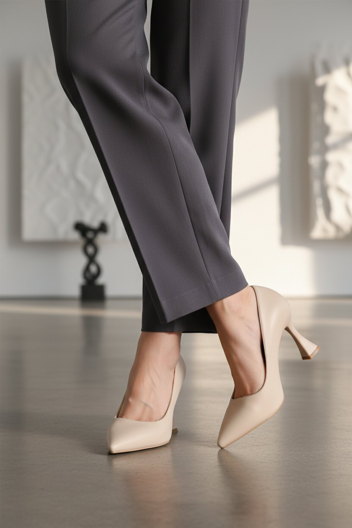 Bej Hafif Kadın Topuklu Ayakkabı 665127 Z