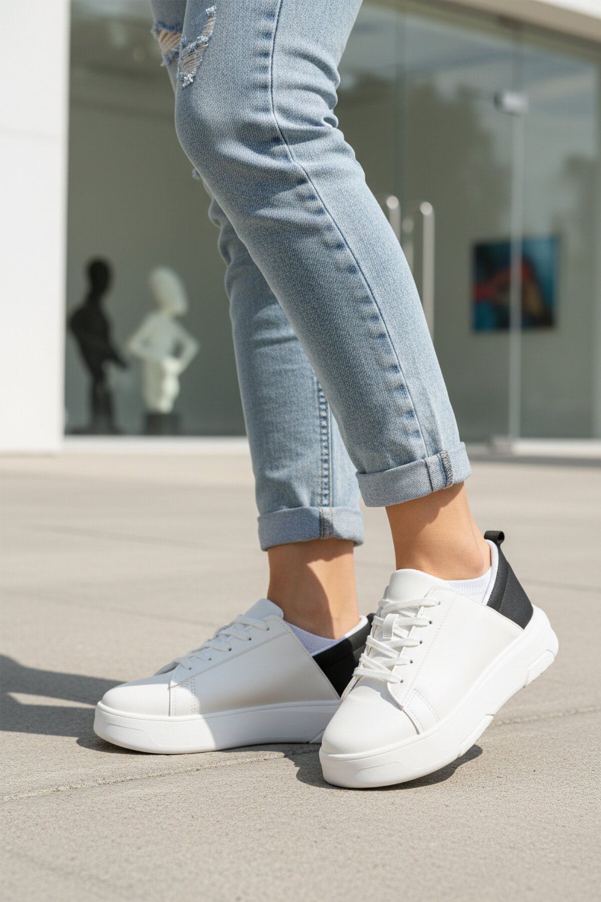 Beyaz-Siyah Kadın Spor Ayakkabı OZ-03 Z