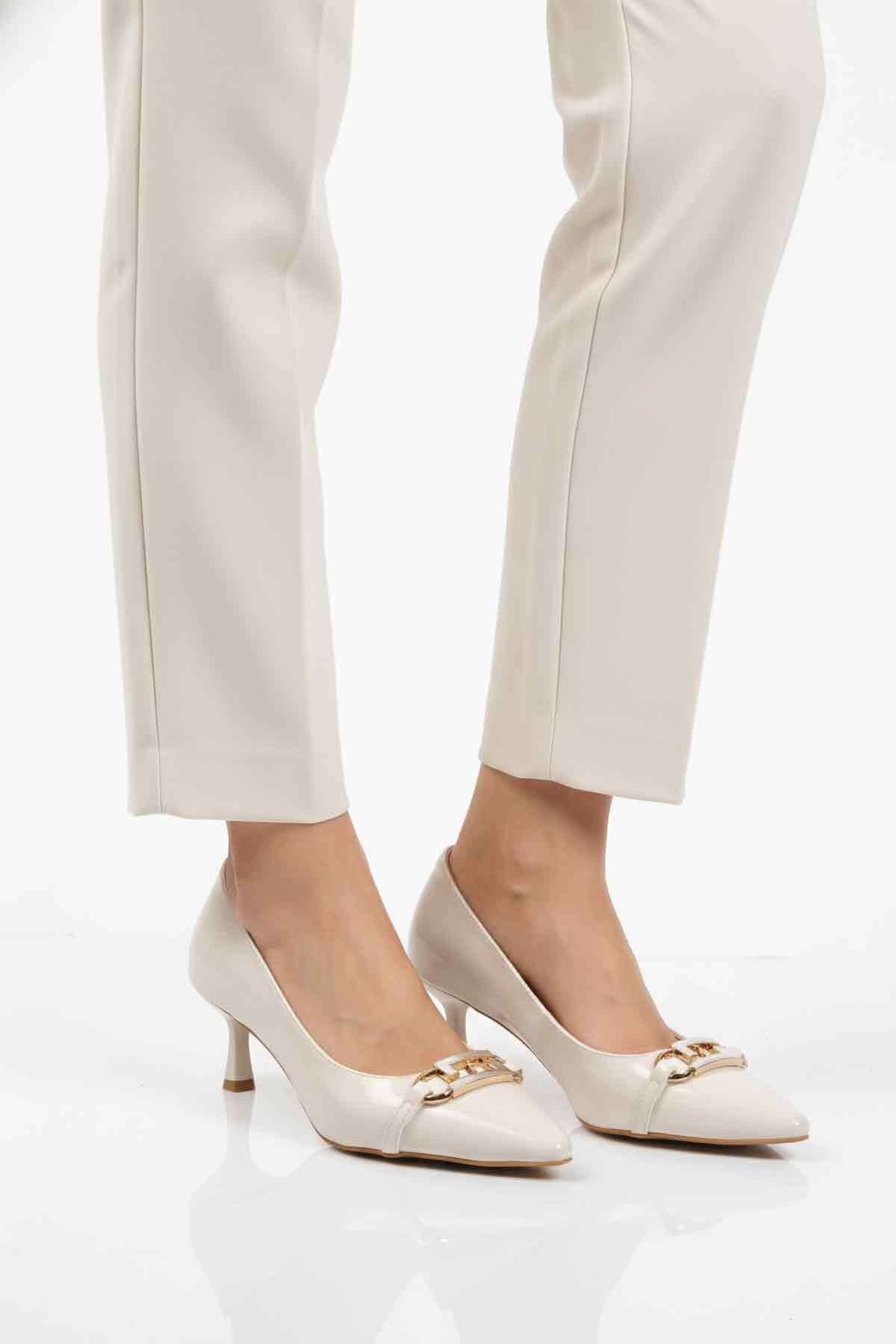 Beyaz Hafif Kadın Abiye Ayakkabı 695029 Z