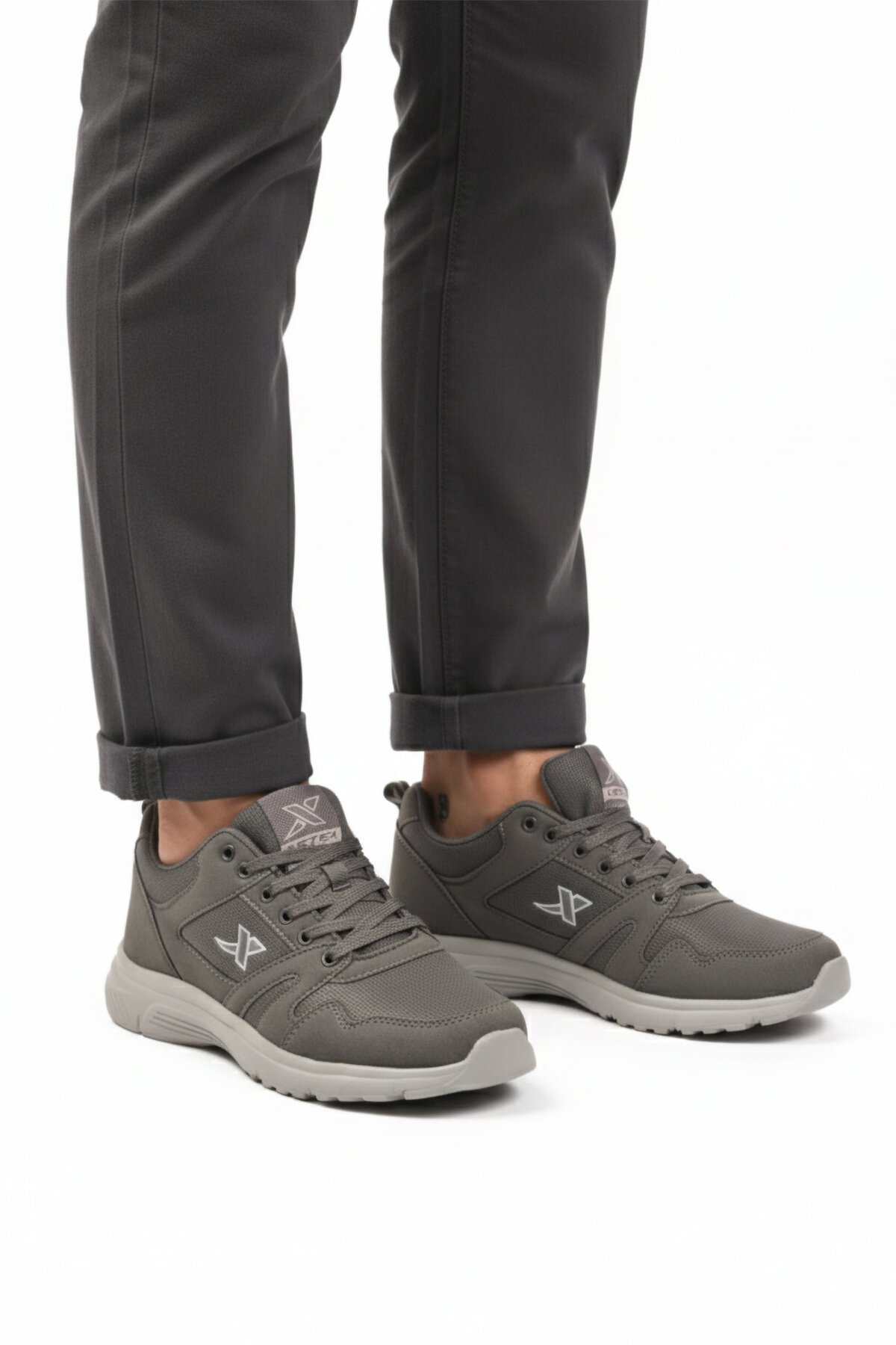Füme Esnek Hafif Erkek Spor Ayakkabı Xstep 020-Cilt M