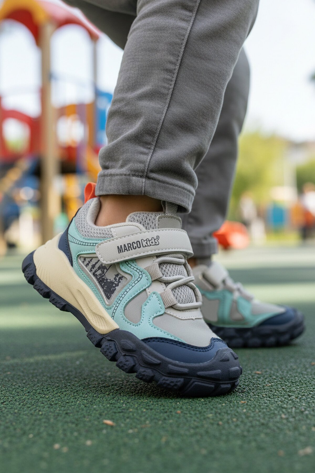 Gri Cırtlı Hafif Çocuk Spor Ayakkabı MarcoKids 22678 P