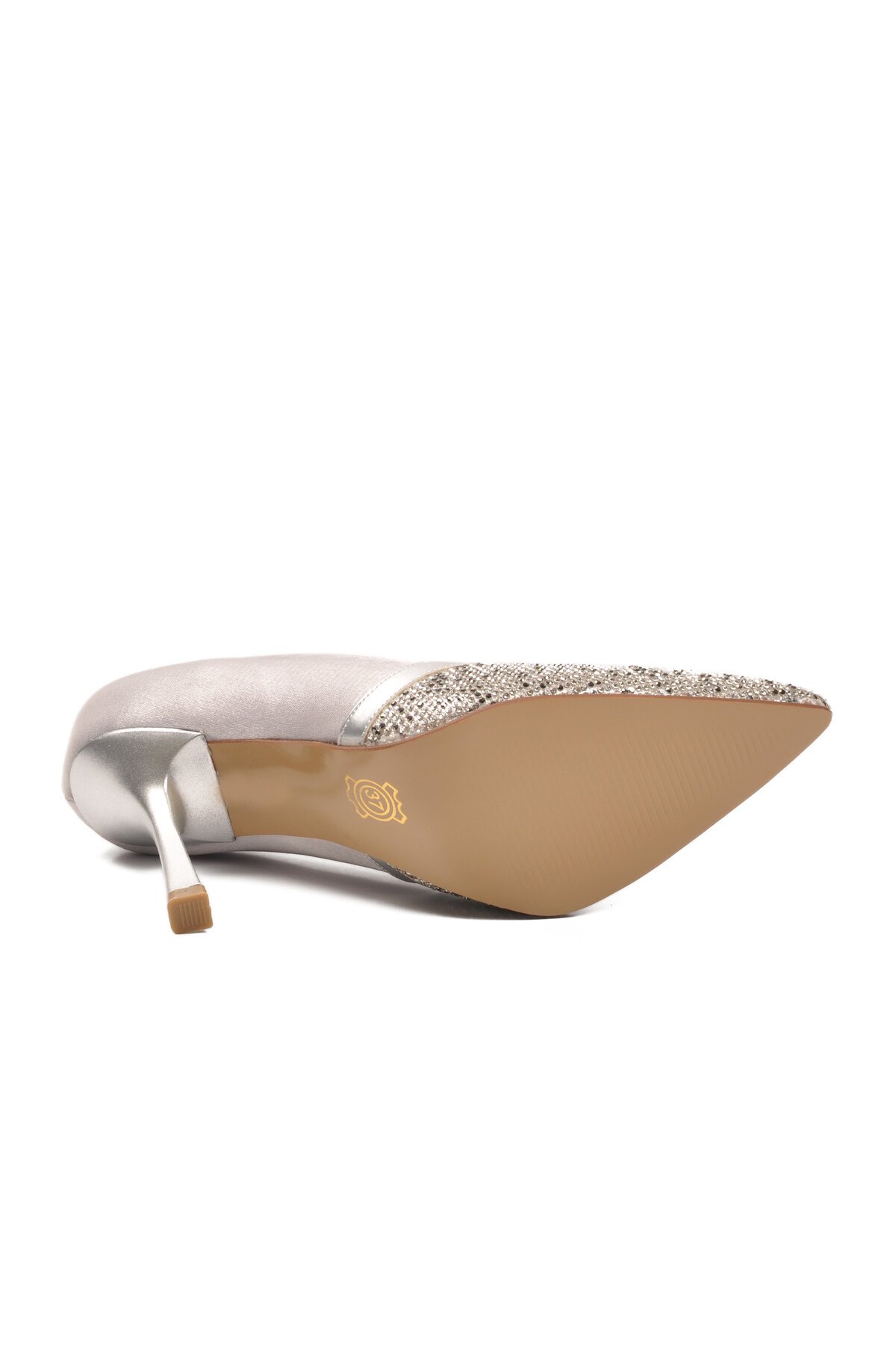 Gümüş Saten Tekstil İnce Topuklu Hafif Kadın Topuklu Ayakkabı 357192 Z