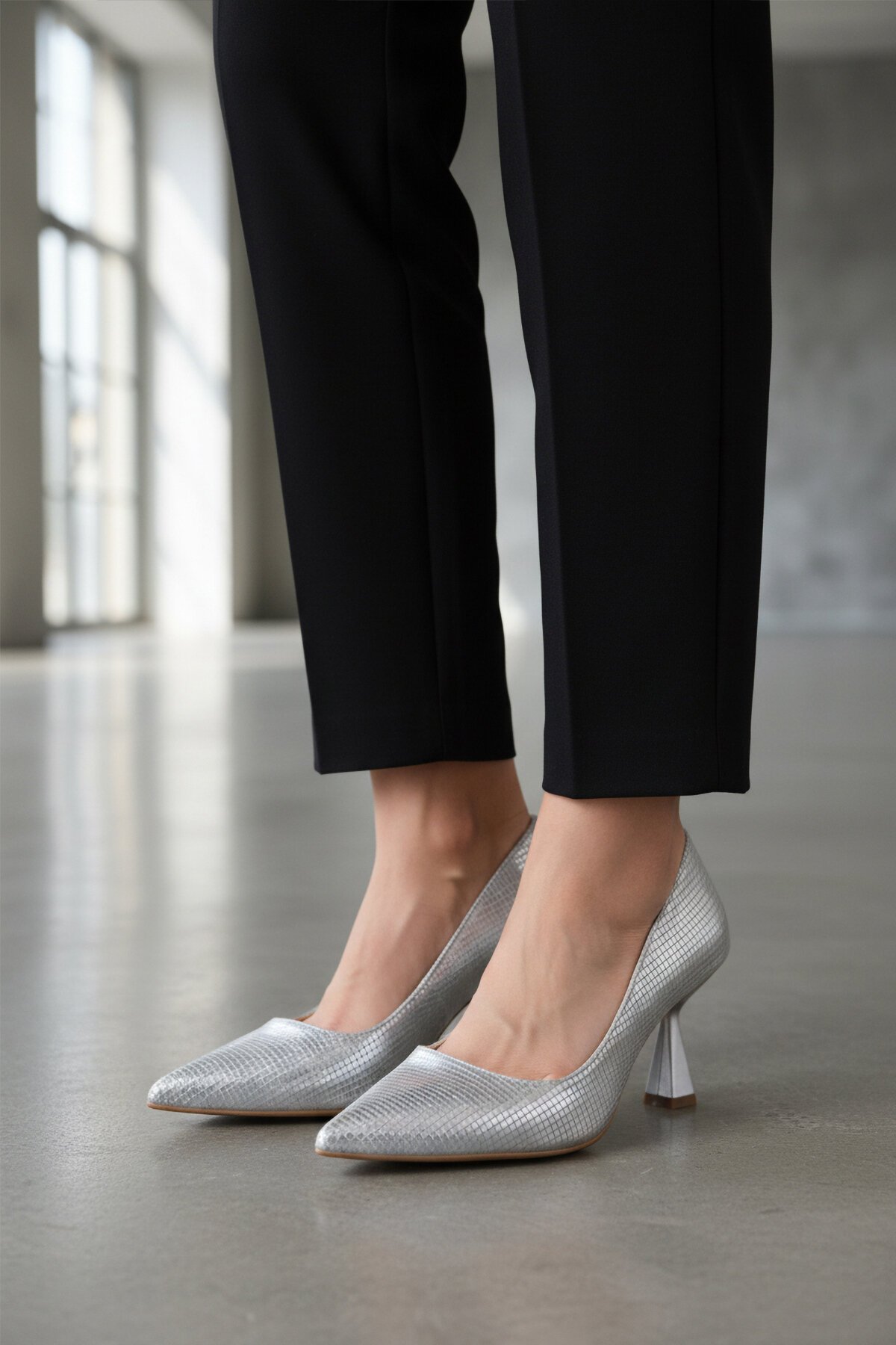 Gümüş Kadın Topuklu Ayakkabı 665140 Z