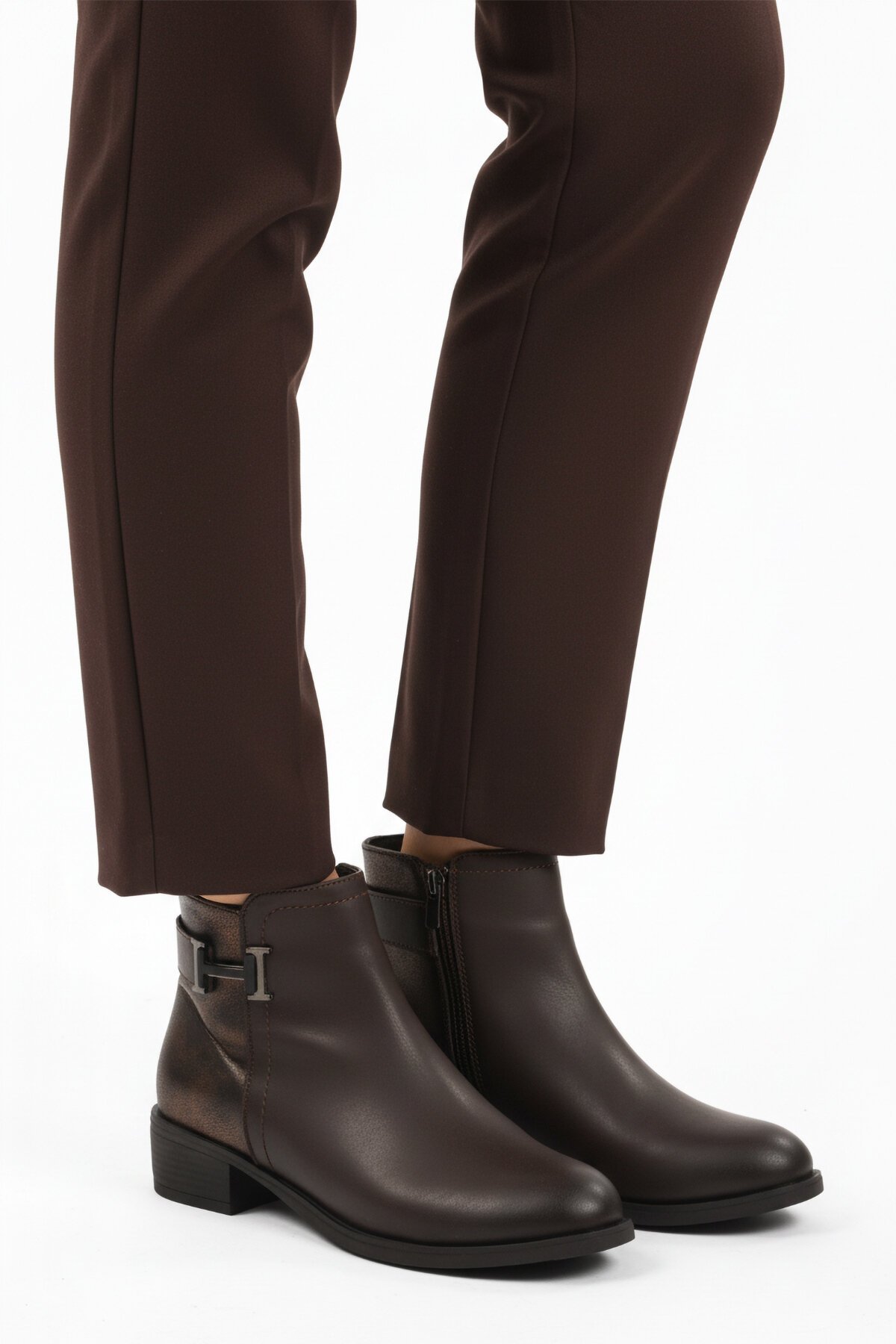 Kahve Nubuk Fermuarlı Kadın Bot 547820 Z