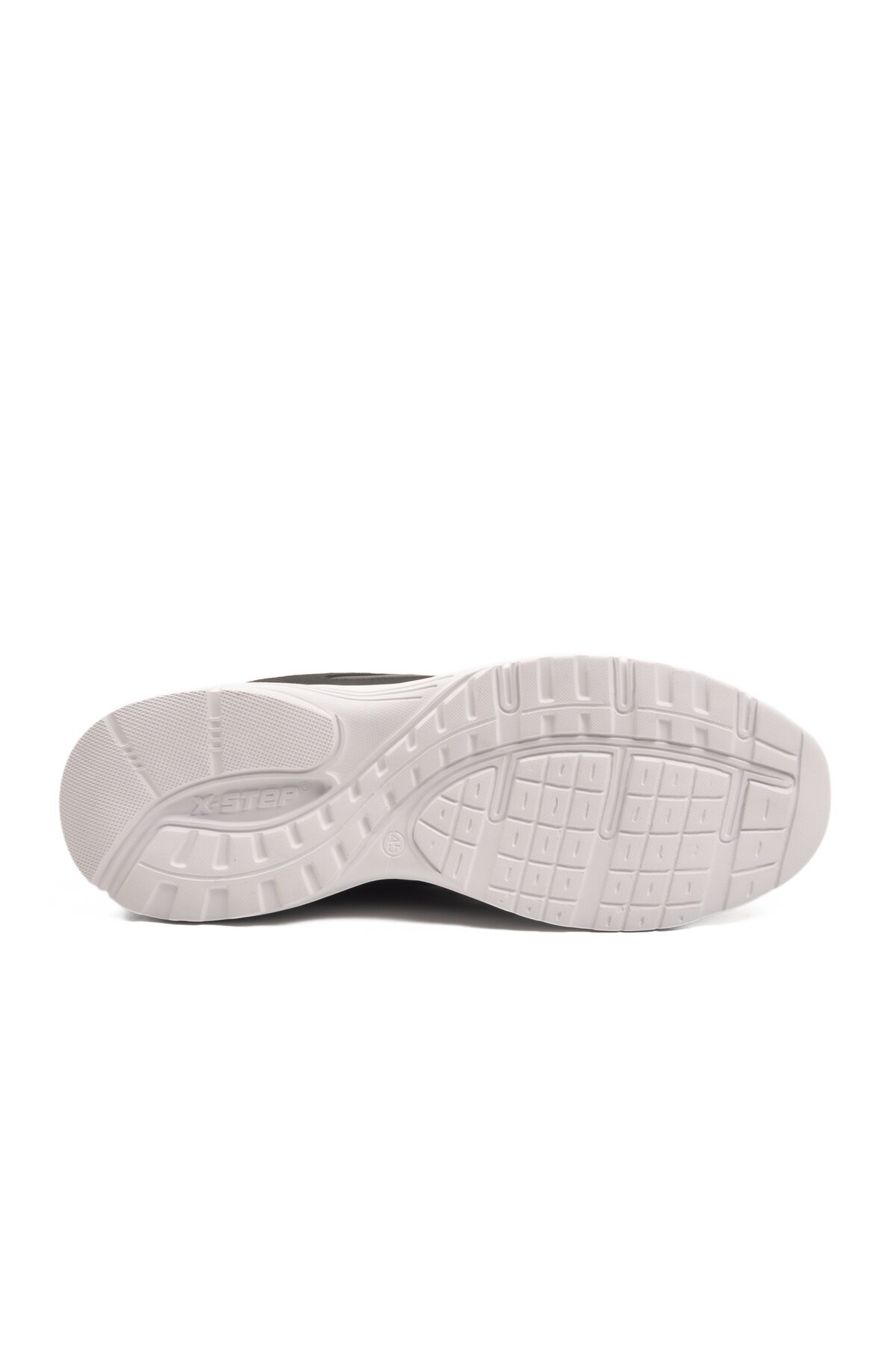 Siyah-Beyaz Hafif Esnek Erkek Spor Ayakkabı Xstep 020-Cilt Büyük Numara M