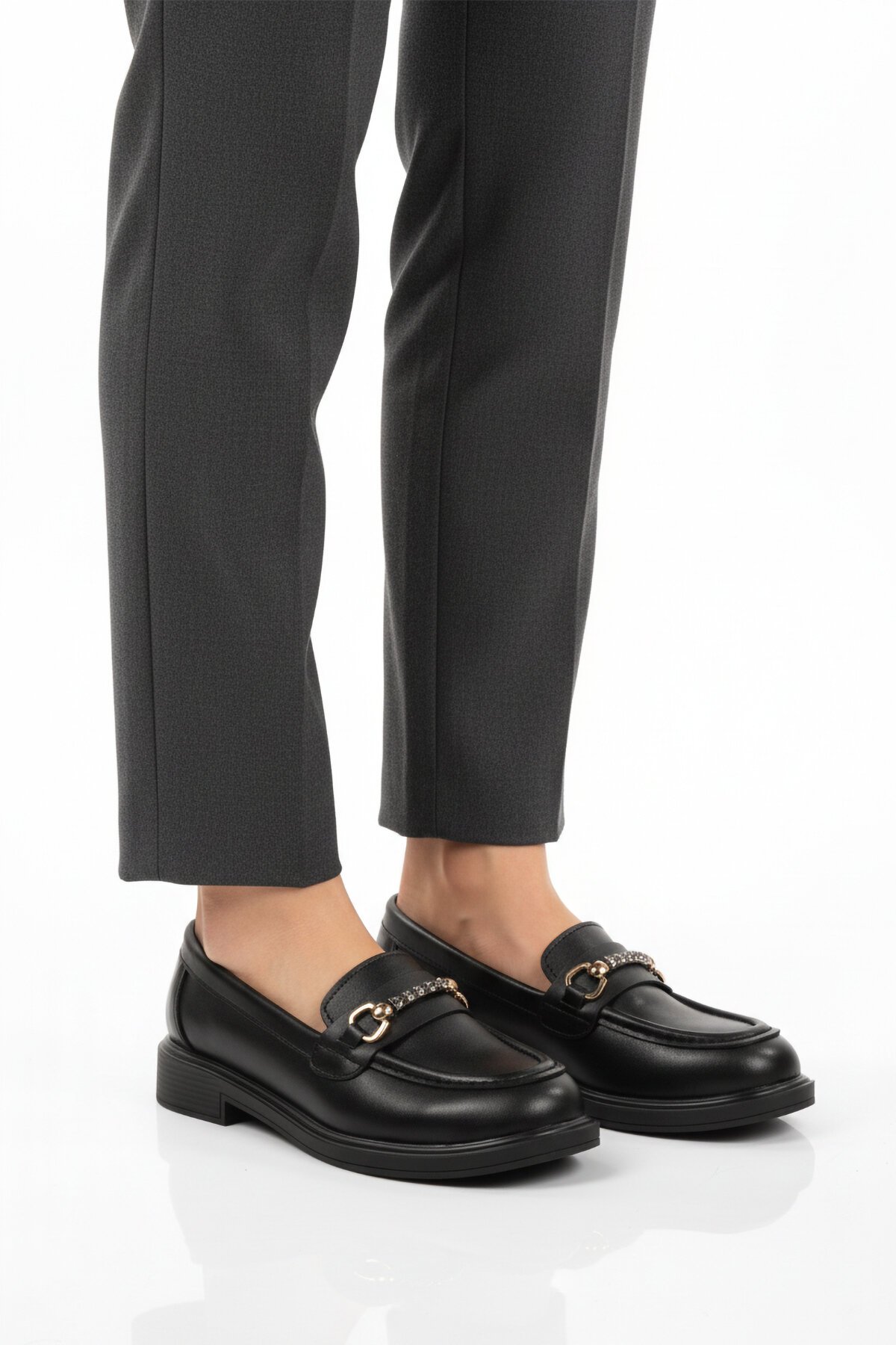 Siyah Cilt Kadın Günlük Ayakkabı 572441 Z