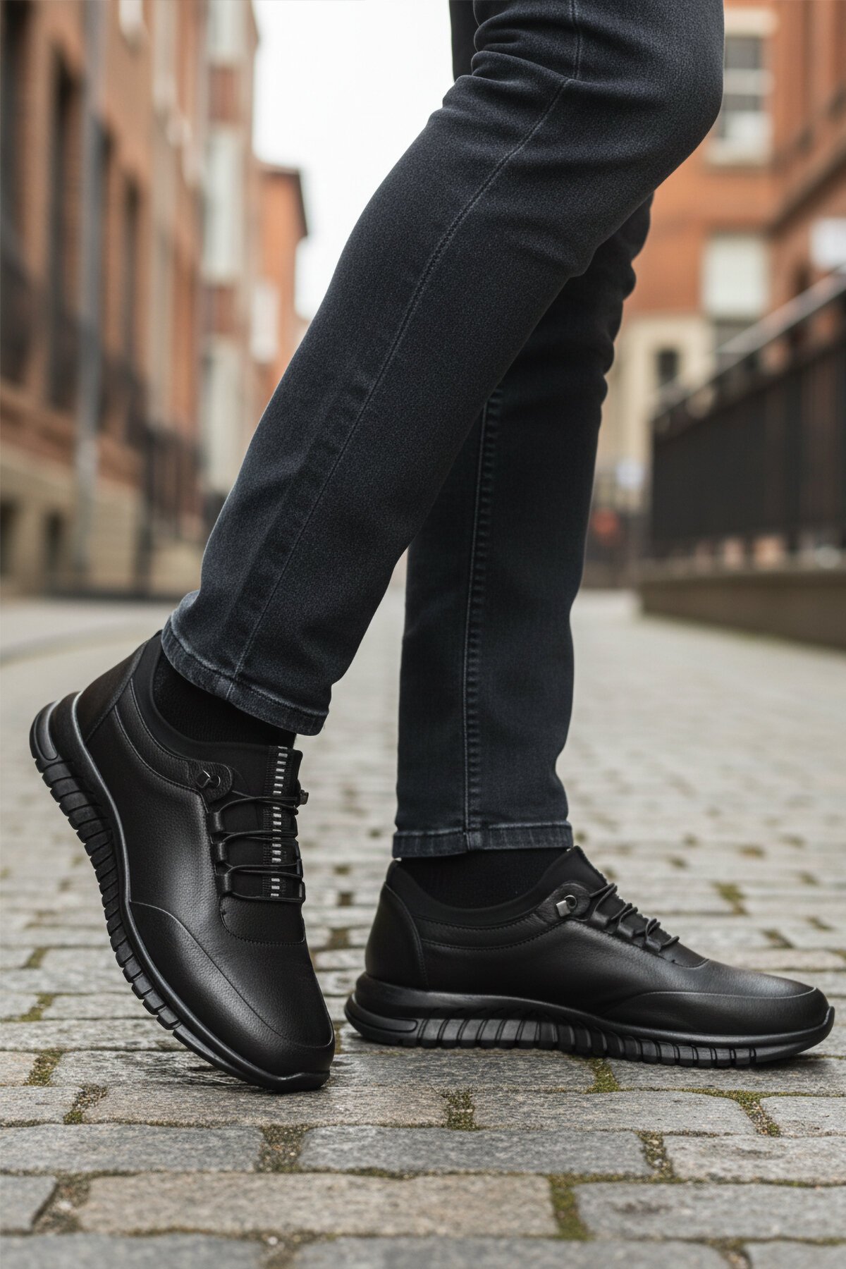 Siyah Hakiki Deri Bağcıklı Erkek Günlük Ayakkabı Ayakmod 316 M