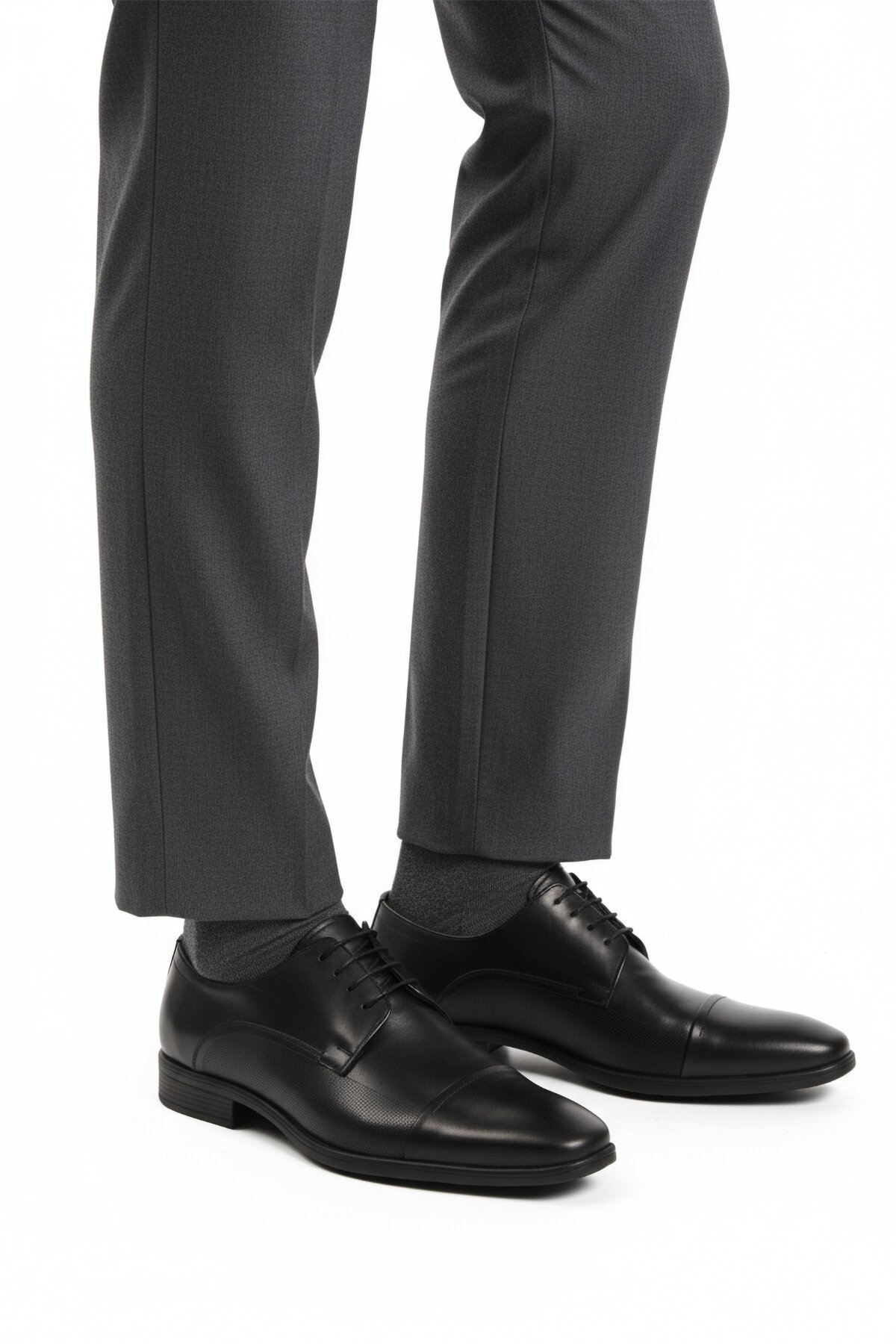 Siyah Hakiki Deri Erkek Günlük Ayakkabı 977 M