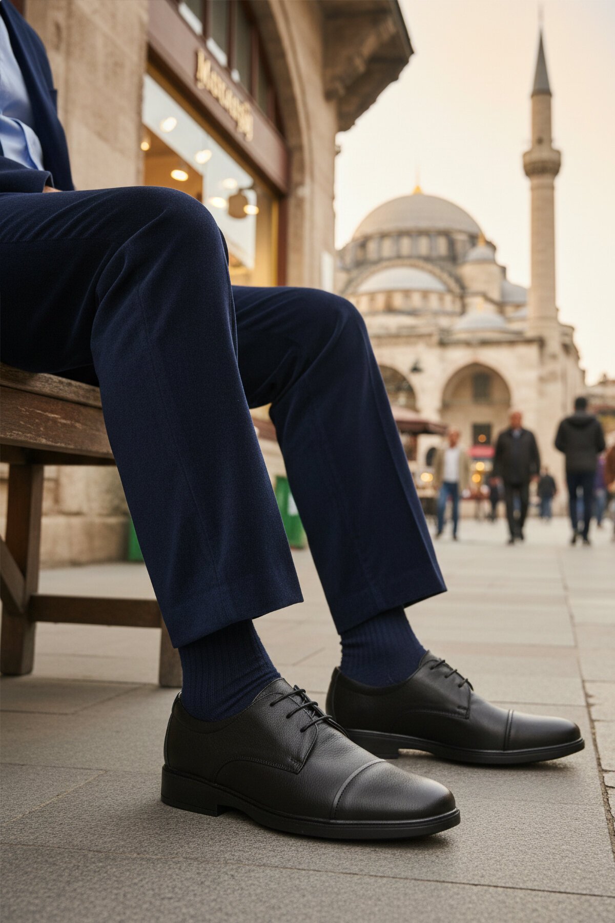 Siyah Hakiki Deri Jel Tabanlı Bağcıklı Erkek Klasik Ayakkabı 425 M