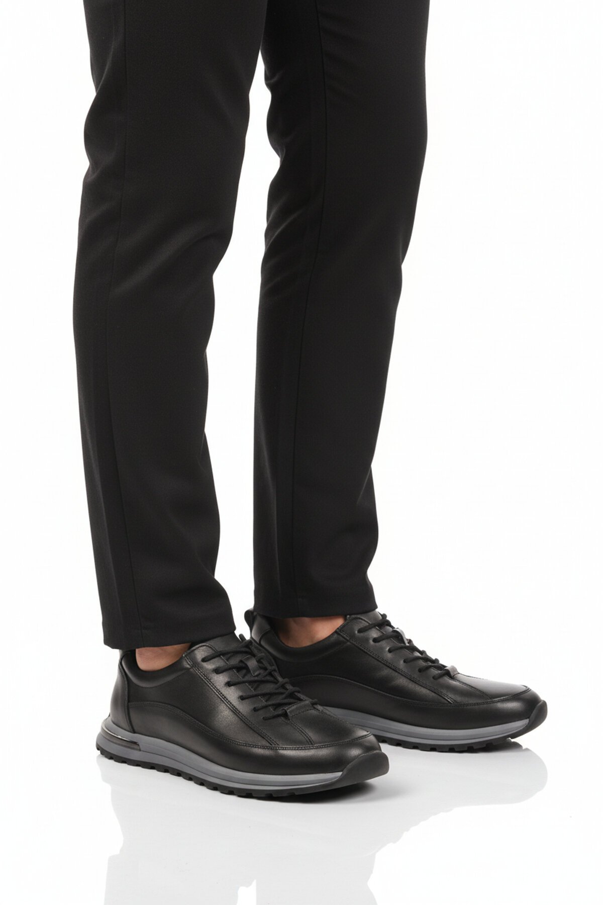 Siyah Hakiki Deri Erkek Sneaker 2036 M