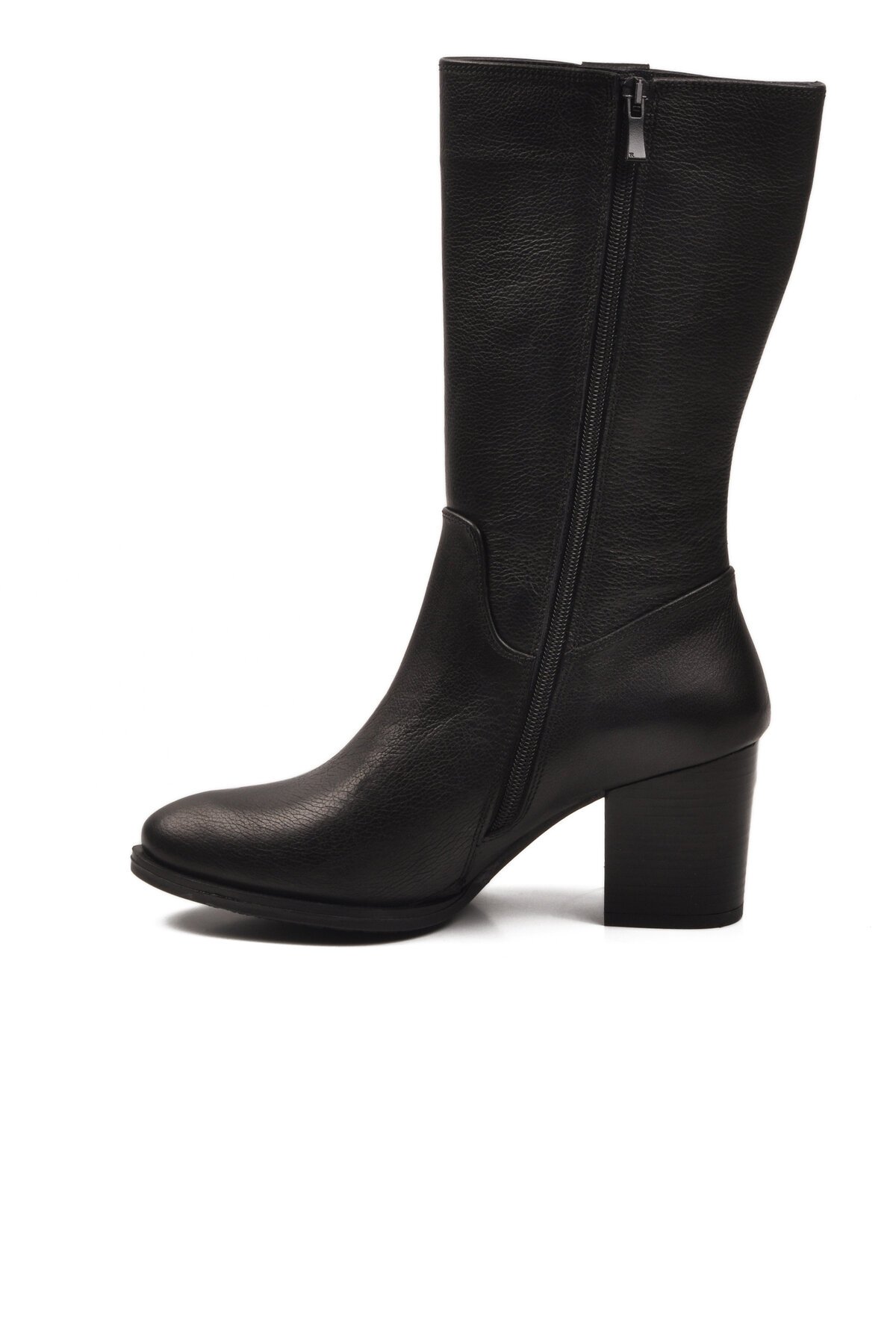 Siyah Hakiki Deri Kaymaz Taban Topuklu Kadın Çizme 86620-1 Z