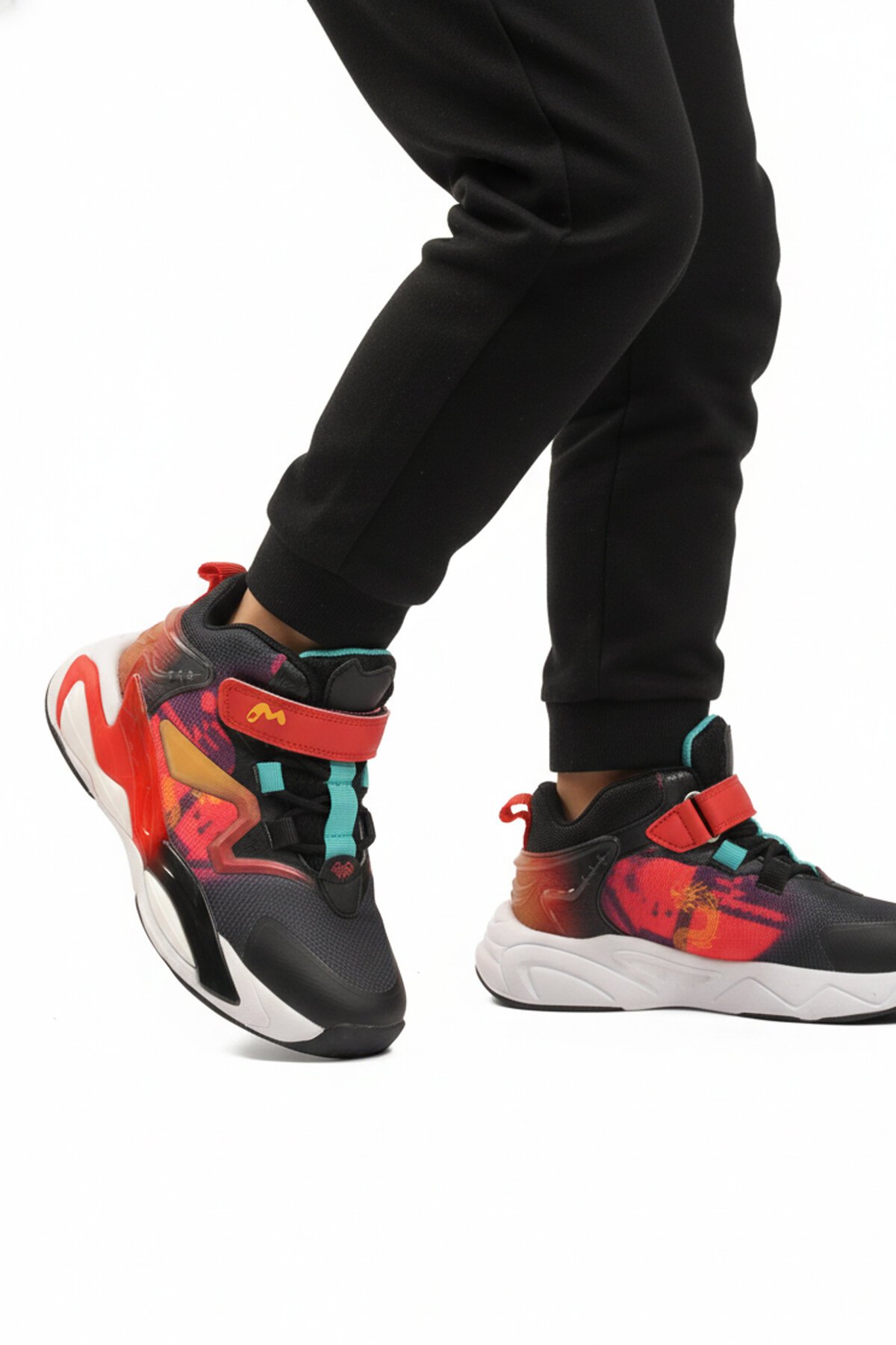 Siyah-Kırmızı Cırtlı Çocuk Spor Ayakkabı 161-T5411102 F