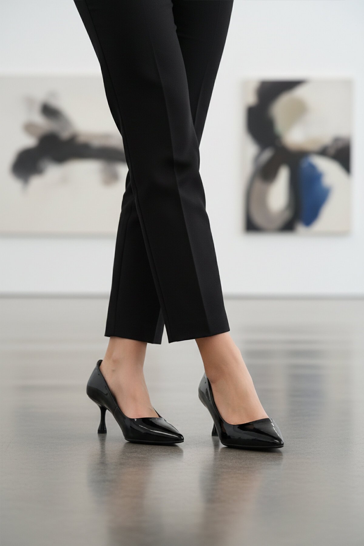 Siyah Rugan Kadın Topuklu Ayakkabı 695033 Z