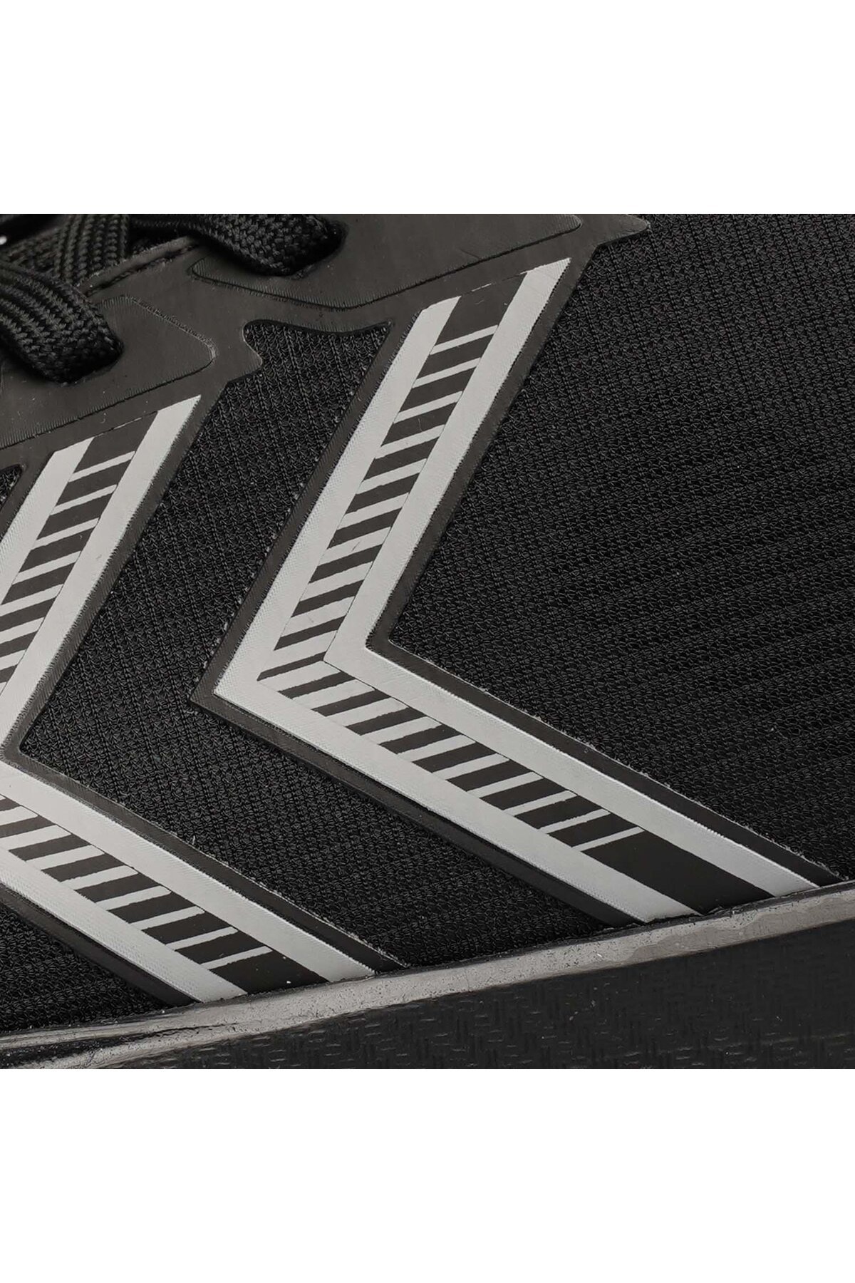 Siyah Fileli Hafif Unisex Spor Ayakkabı 900795