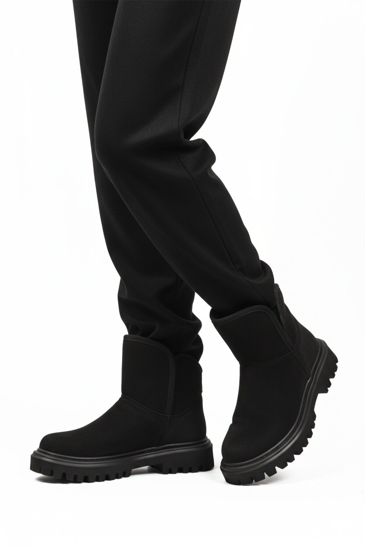 Siyah Süet İçi Kürklü Kadın Bot 548038 Z