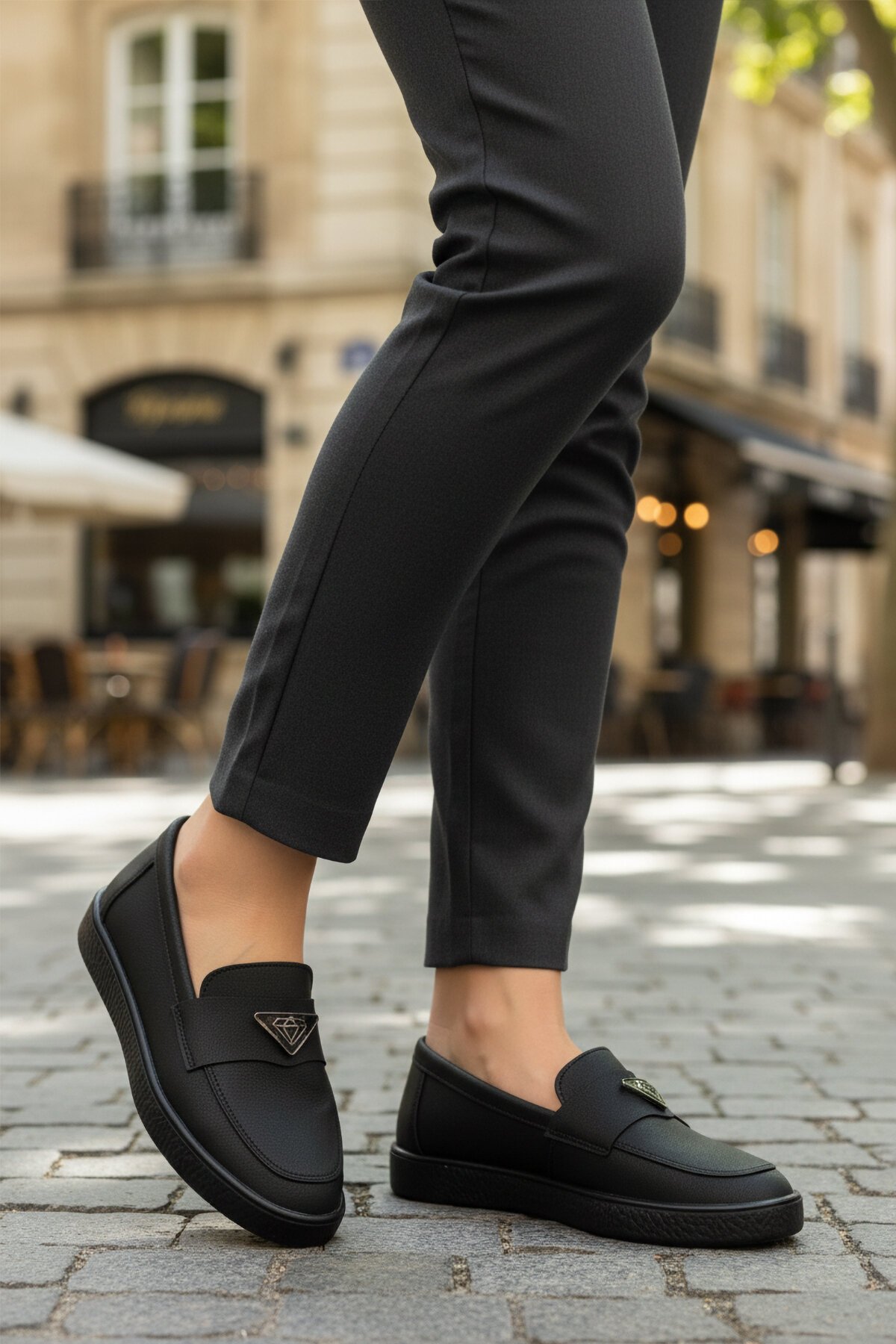 Siyah Hafif Kadın Babet B-01 Z