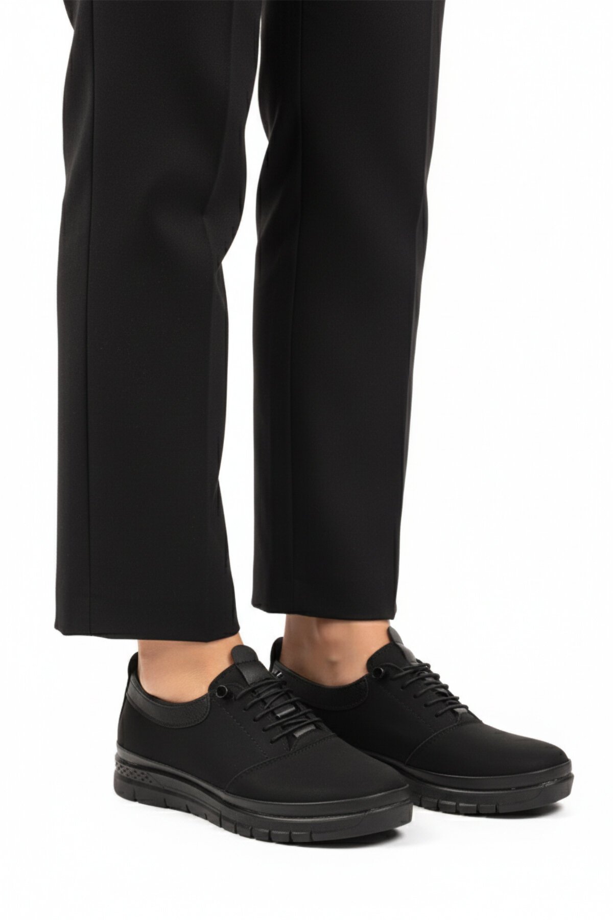 Siyah Zümrüt Lastik Bağcıklı Kadın Günlük Ayakkabı 029 Z