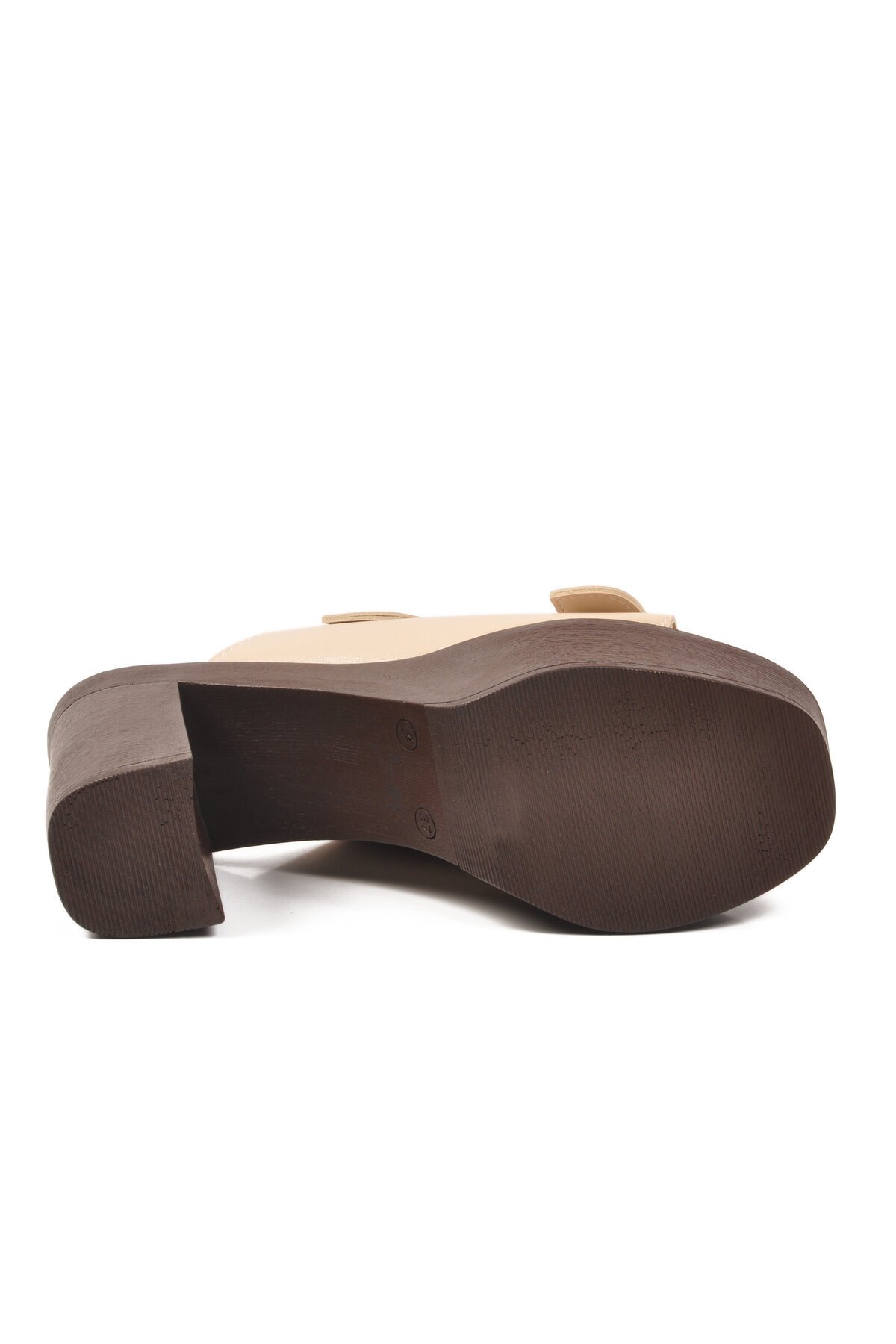 Bej Yüksek Topuklu Kadın Terlik 322221 Z