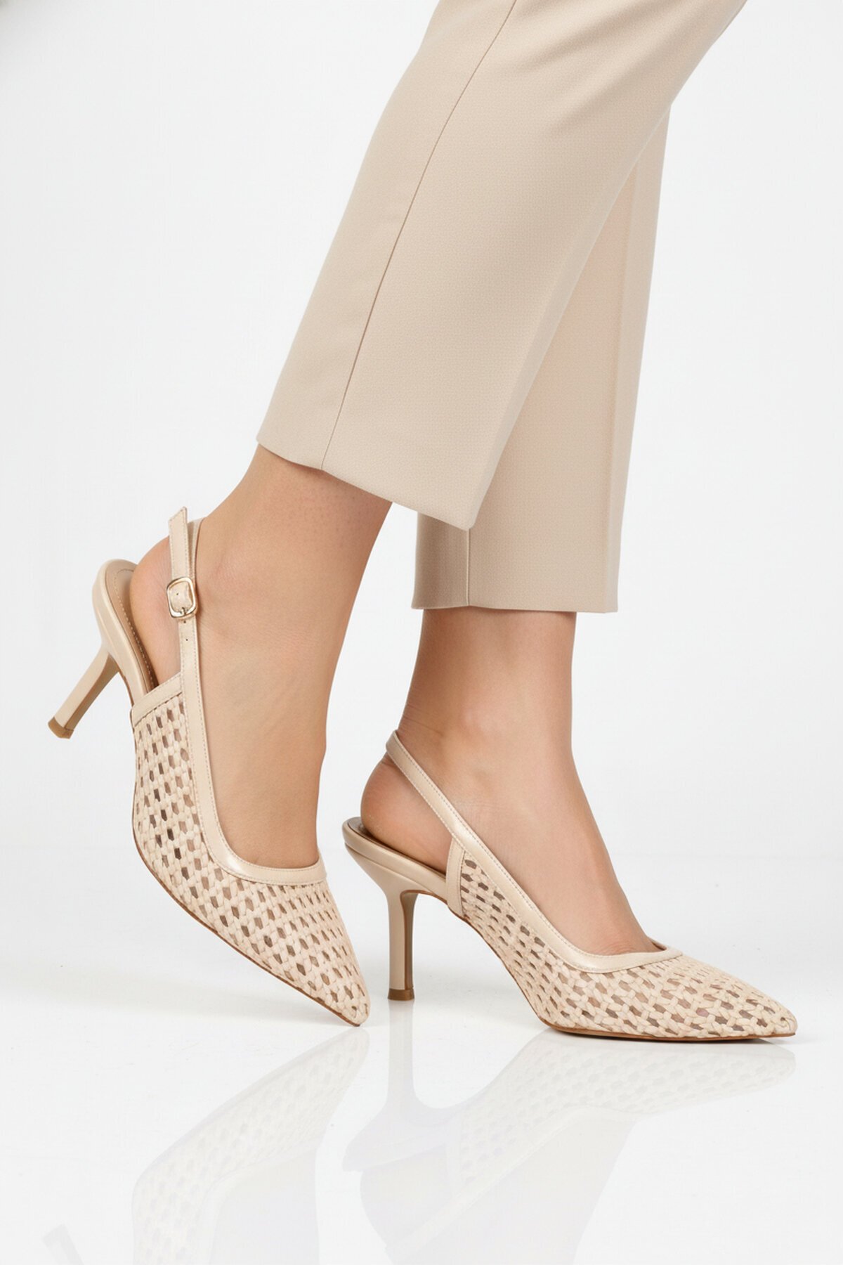 Bej Nefes Alan Örgü Dokulu Slingback Kadın Topuklu Ayakkabı 658248 Z