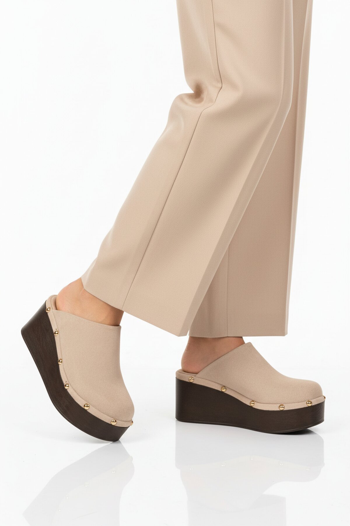 Bej Yüksek Tabanlı Tekstil Kadın Terlik 322220 Z