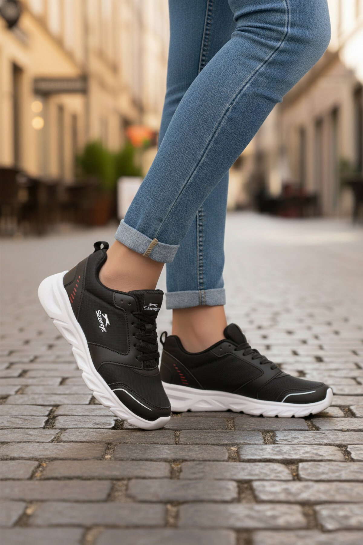 Siyah-Beyaz Poliüretan Unisex Spor Ayakkabı Epic G