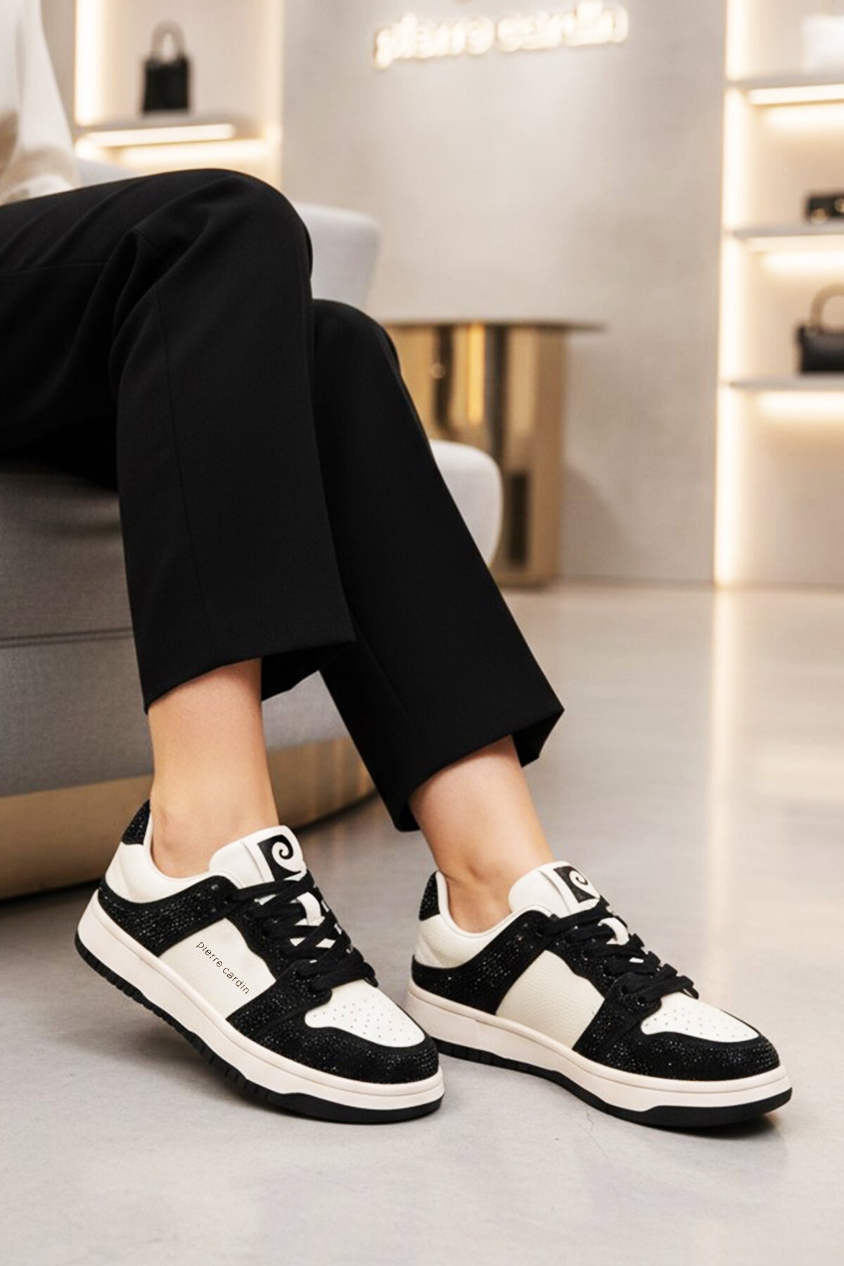 Siyah-Beyaz Kadın Spor Ayakkabı PCI-11505 G