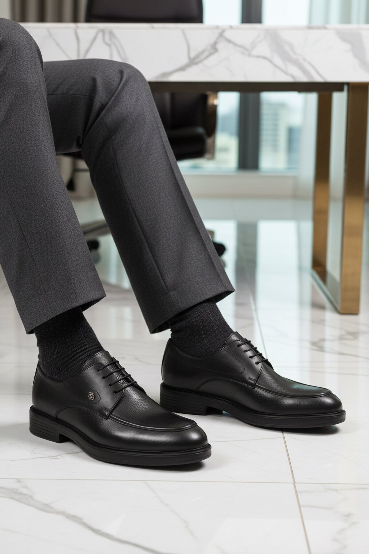 Siyah Hakiki Deri Erkek Günlük Ayakkabı 618 M
