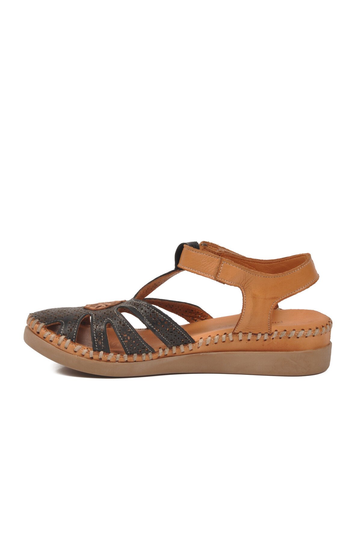 Siyah Hakiki Deri Hafif Kadın Sandalet PC-54517 Z