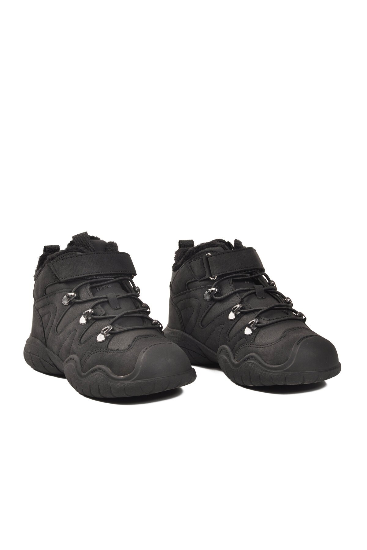 Siyah Çocuk Bot 2090 F