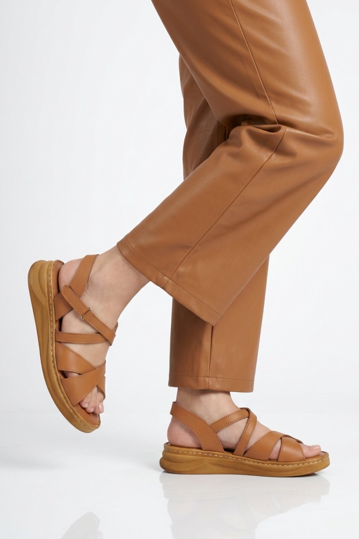 Taba ComfortSole Kadın Sandalet 492142 Z