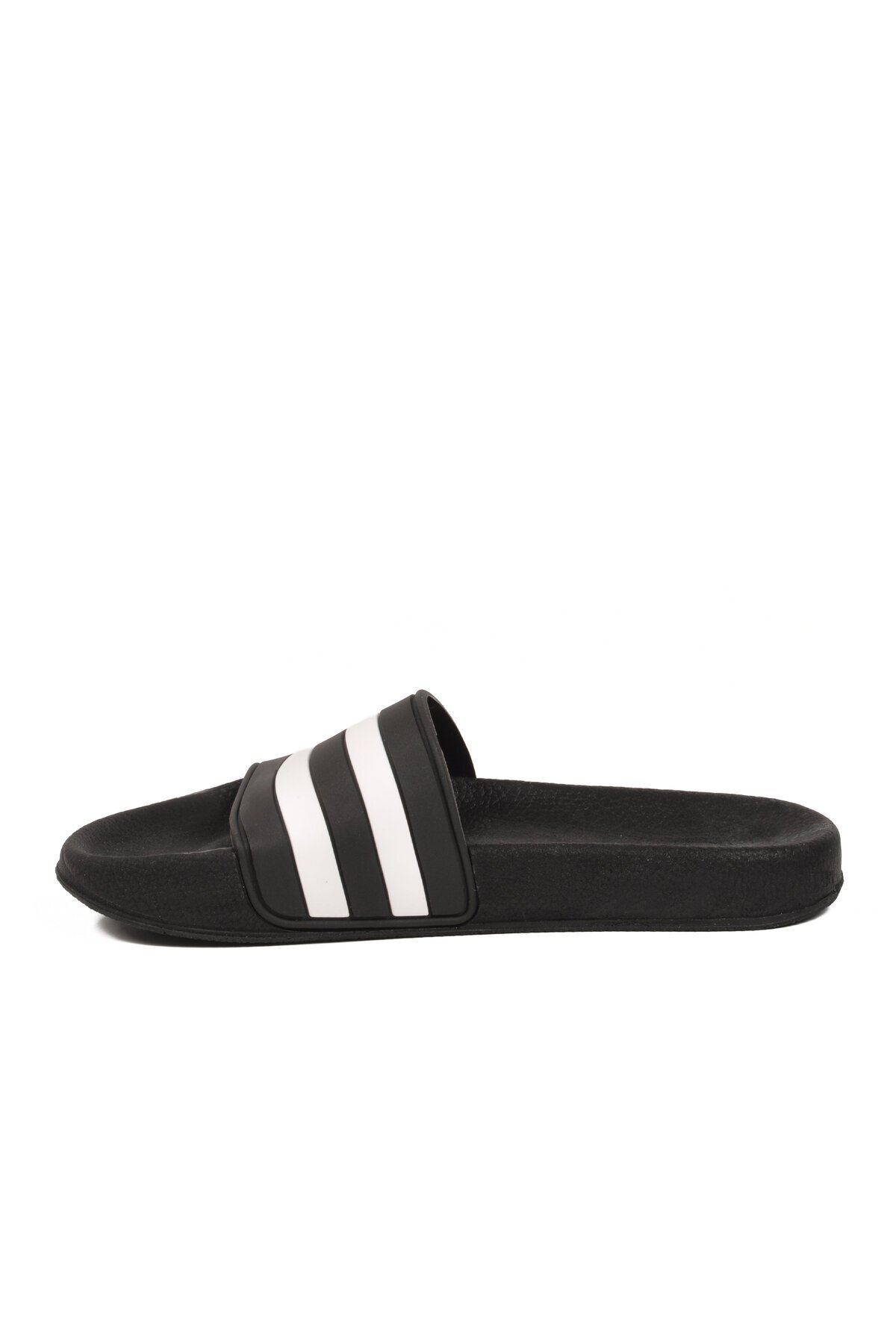 Siyah-Beyaz Hafif Unisex Terlik 8000-01 G