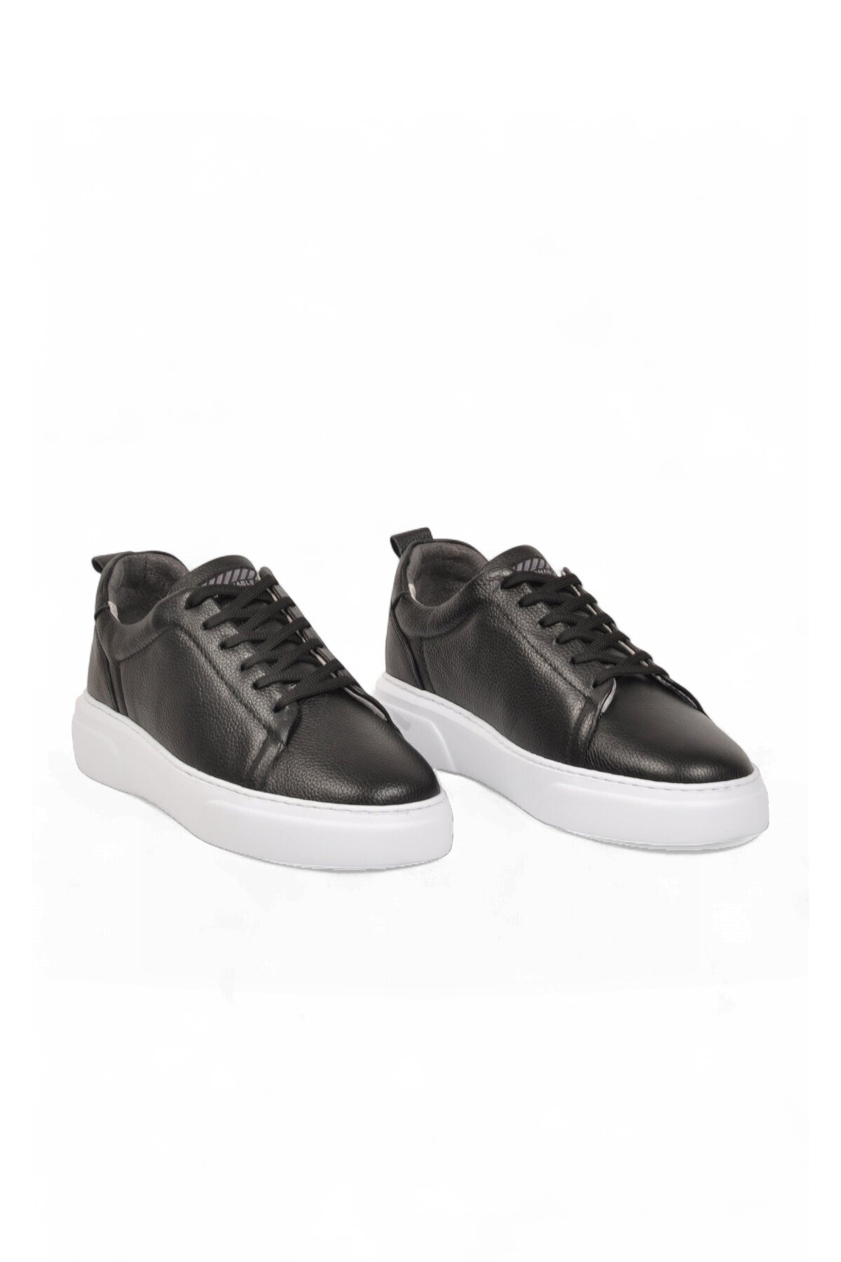Erkek Bağcıklı Kalın Rahat Tabanlı Siyah-Beyaz Hakiki Deri Casual Sneaker Ayakkabı 272303