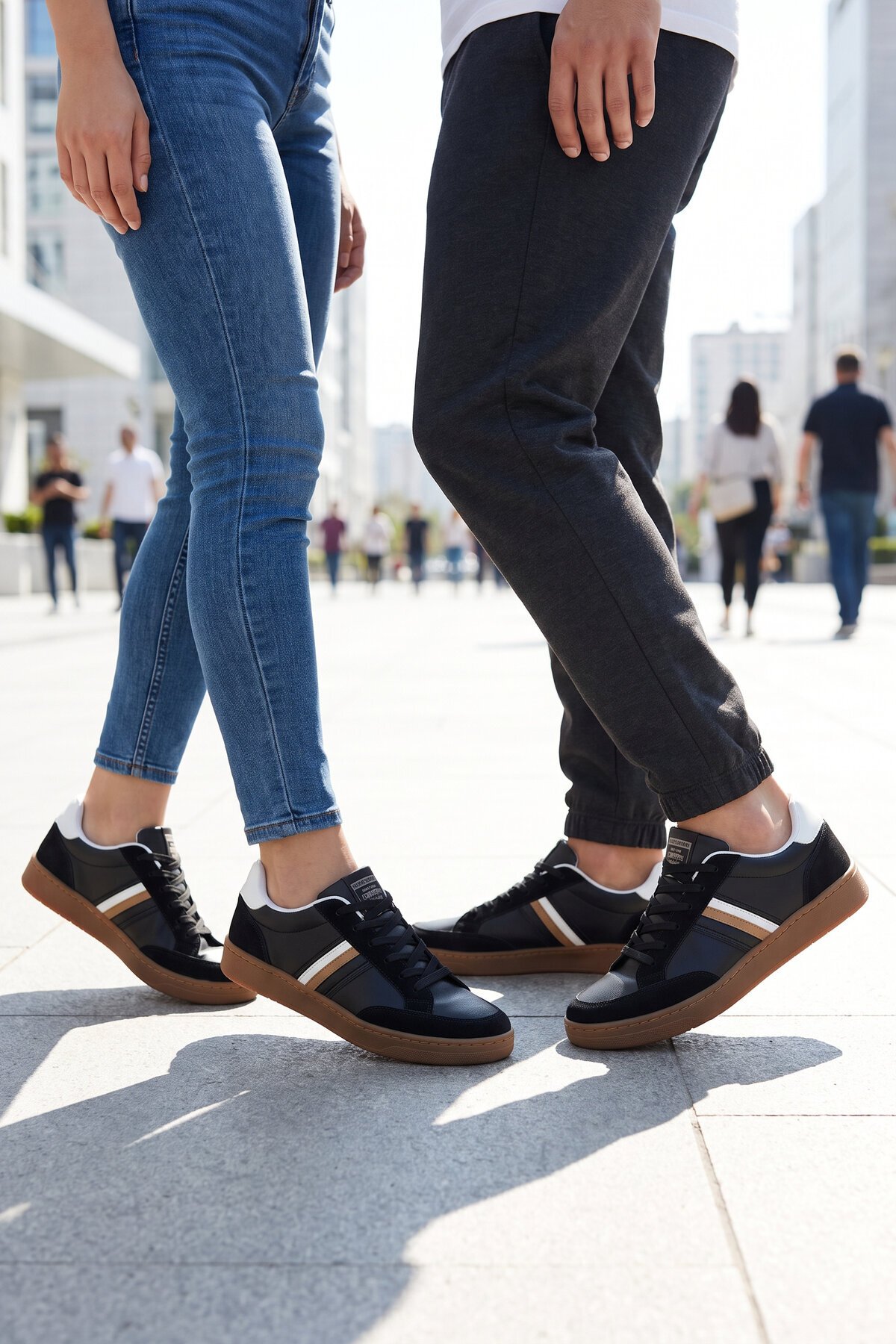 Siyah-Beyaz Bağcıklı Unisex Yürüyüş ve Spor Ayakkabı Sneaker 015