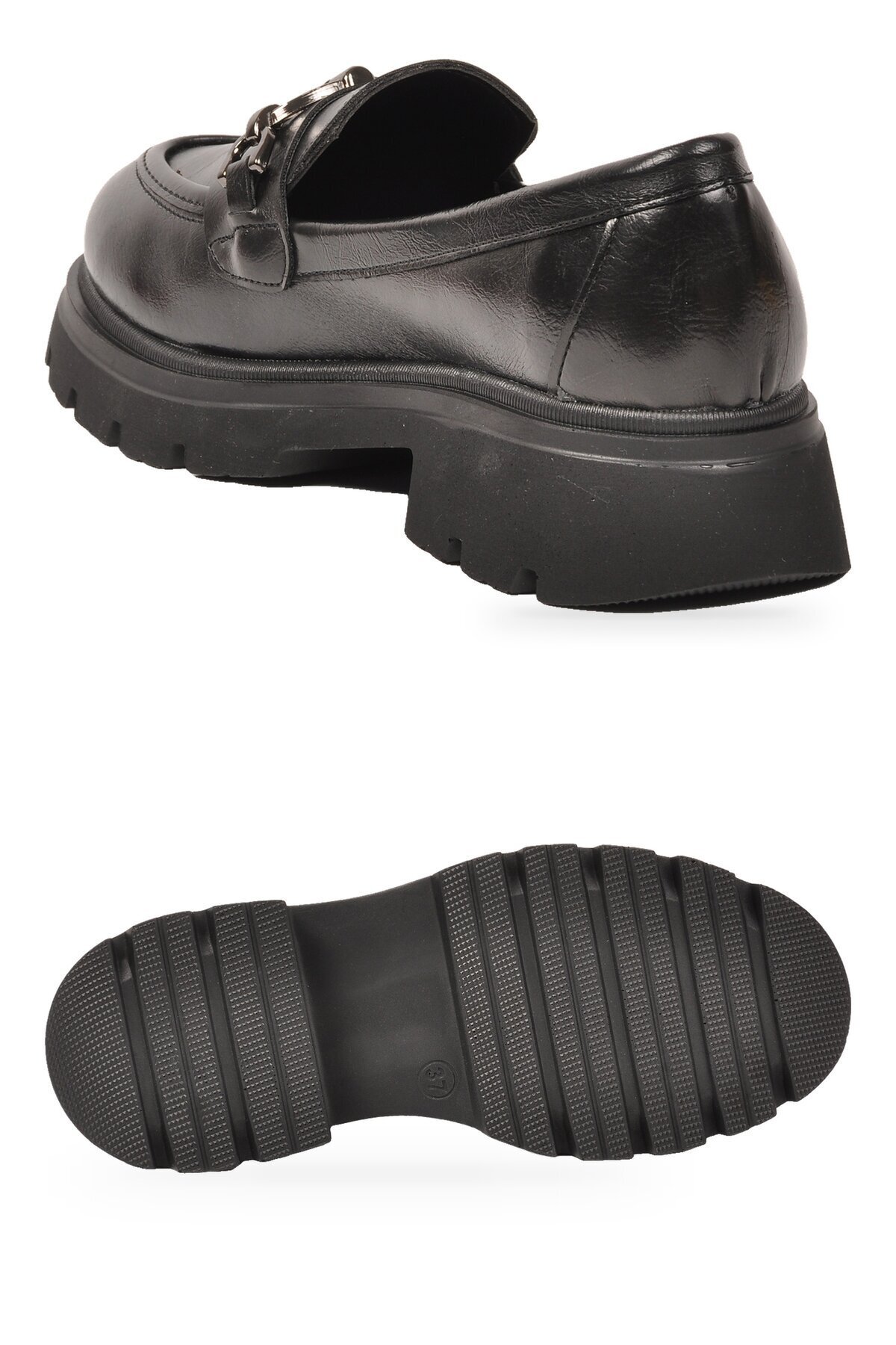 Kadın Toka Detaylı Loafer Siyah Cilt Kalın Rahat Taban Şık Casual Ayakkabı 572508