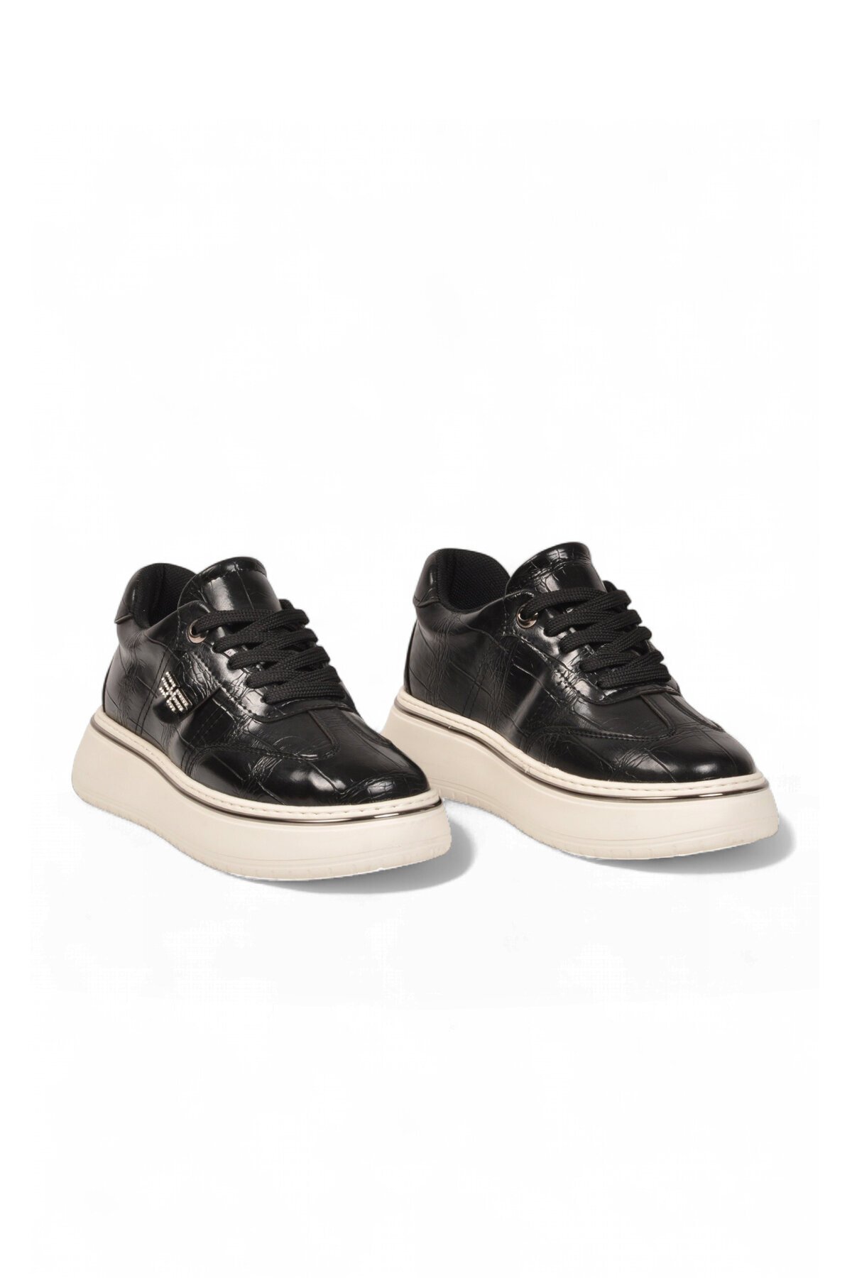 Kadın Bağcıklı Sneaker Siyah Cilt Kalın Rahat Taban Casual Yürüyüş Ayakkabı 231176