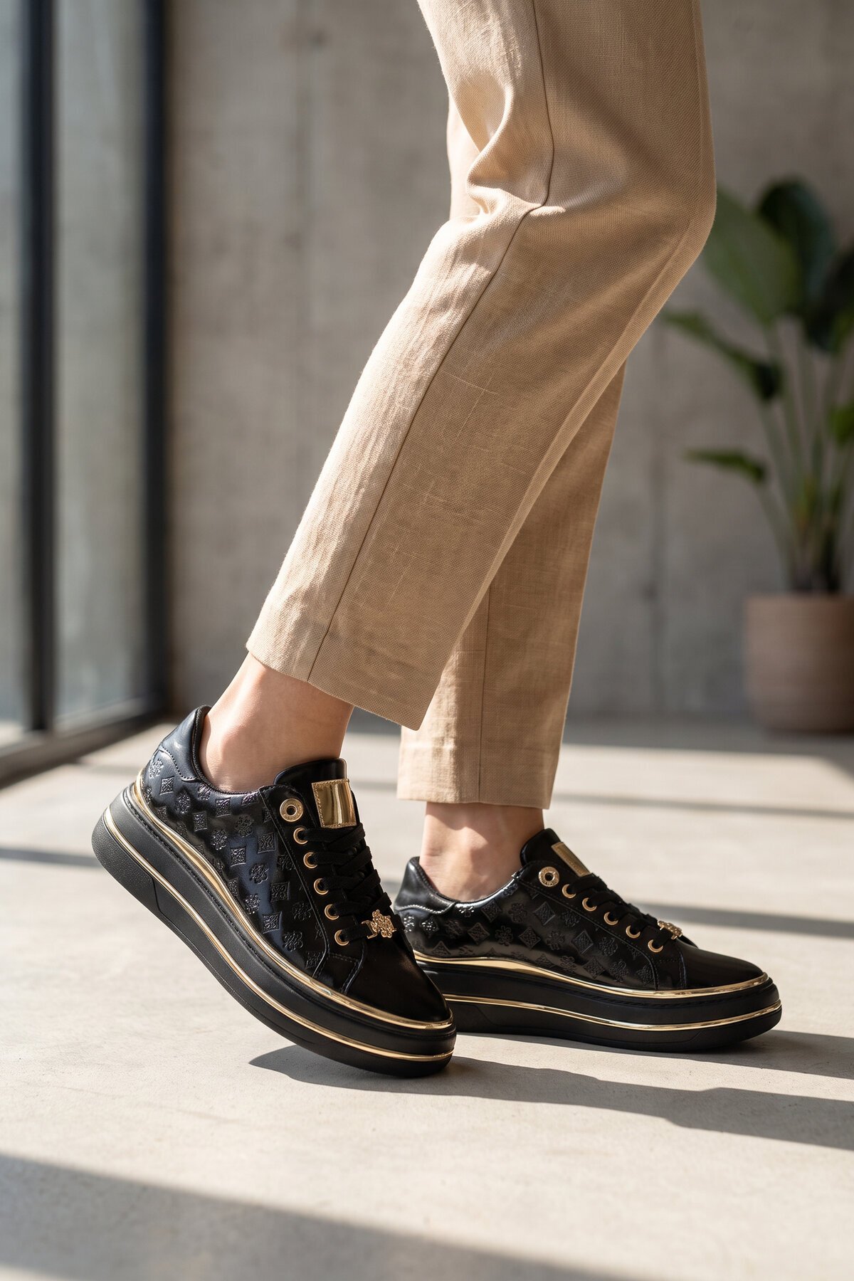 Kadın Siyah Cilt Bağcıklı Sneaker Kadın Şık Rahat Casual Yürüyüş Ayakkabı 431173
