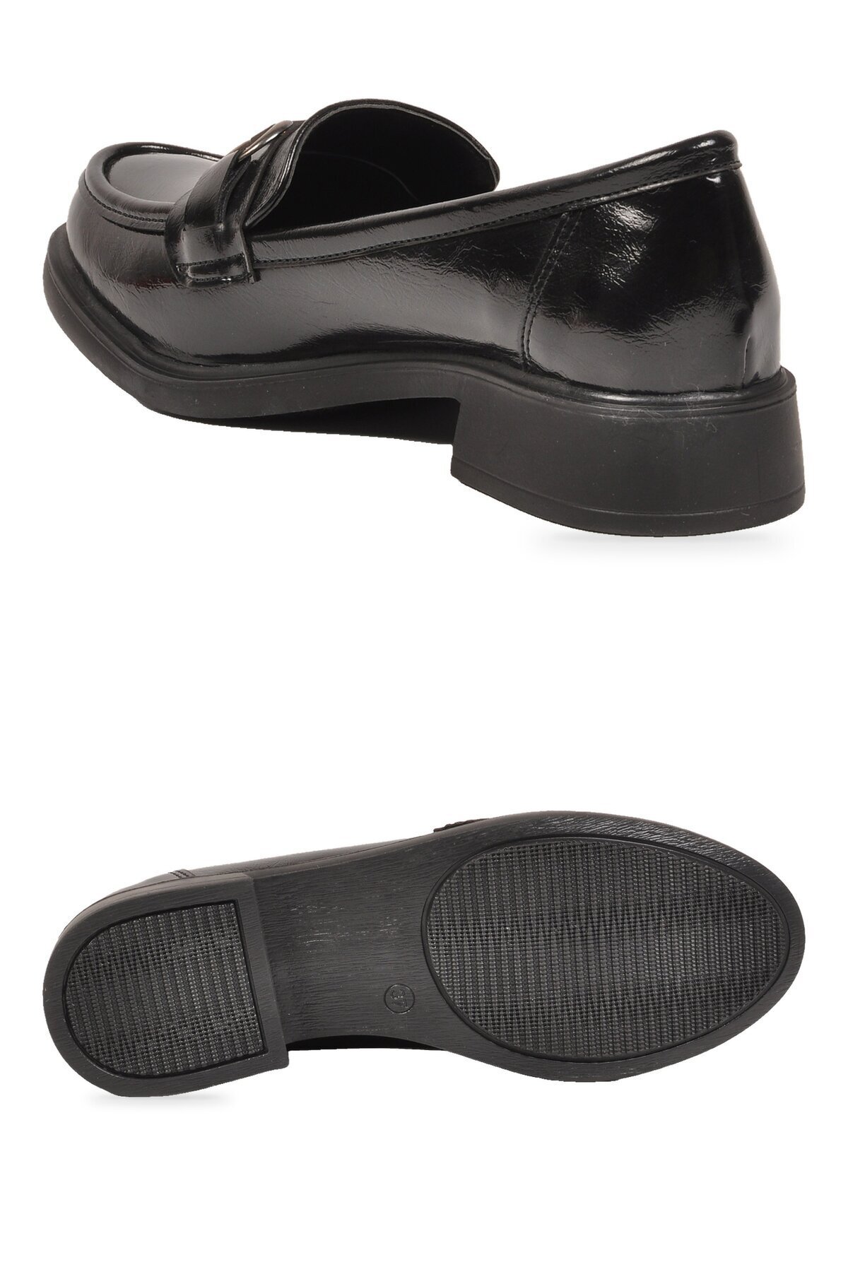 Kadın Toka Detaylı Şık Rahat Siyah Parlak Kadın Klasik Casual Ayakkabı Loafer PC-56064