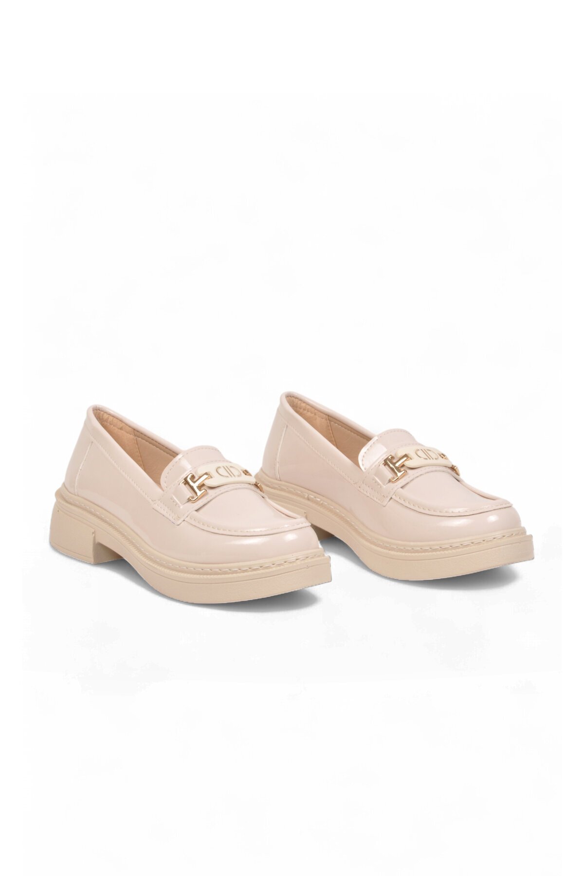 Toka Detaylı Kalın Tabanlı Şık Rahat Bej Rugan Kadın Casual Ayakkabı Loafer 1805