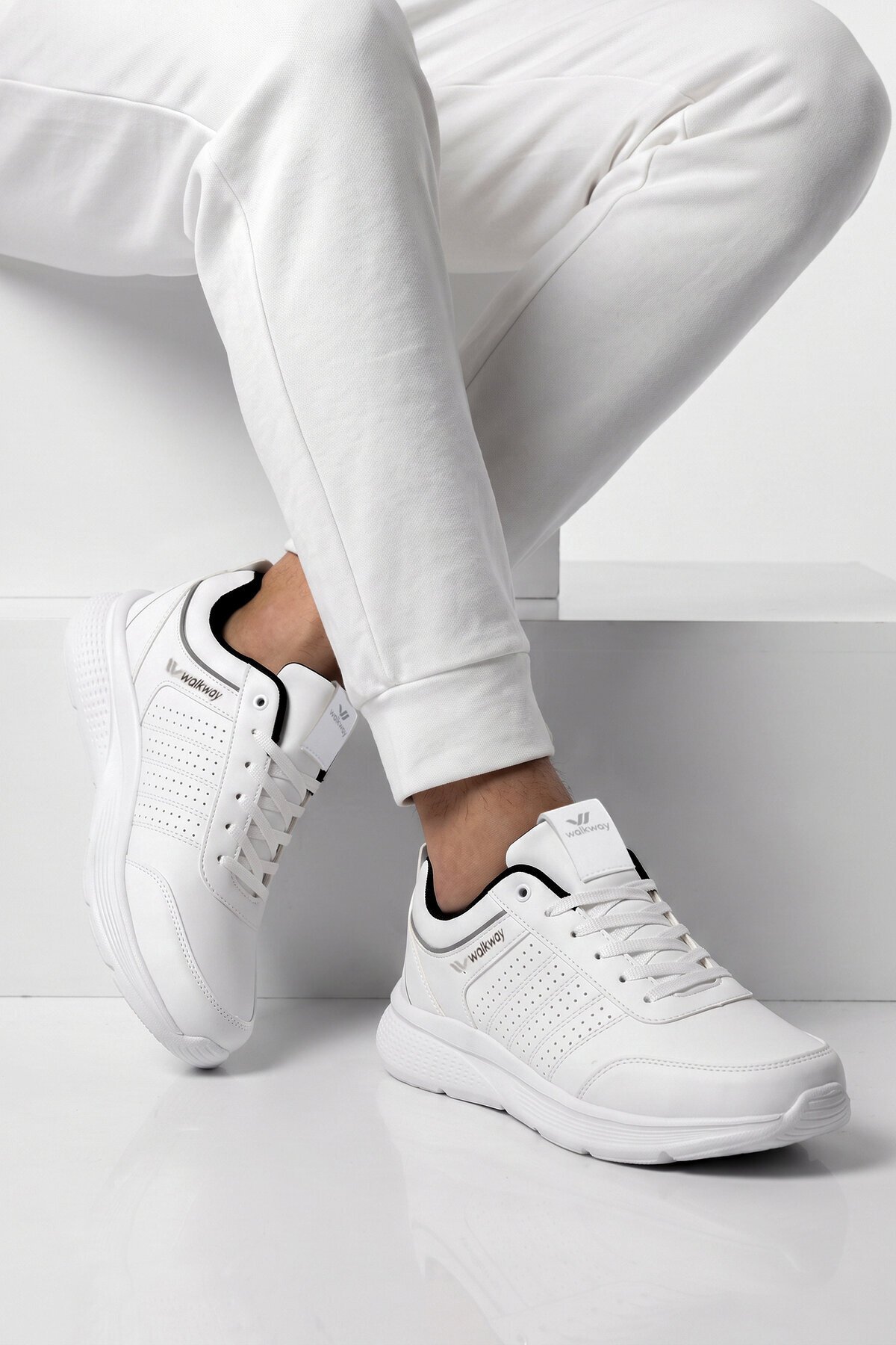 Erkek Bağcıklı Hafif Esnek Beyaz Yürüyüş ve Spor Ayakkabı Sneaker Wood 4040