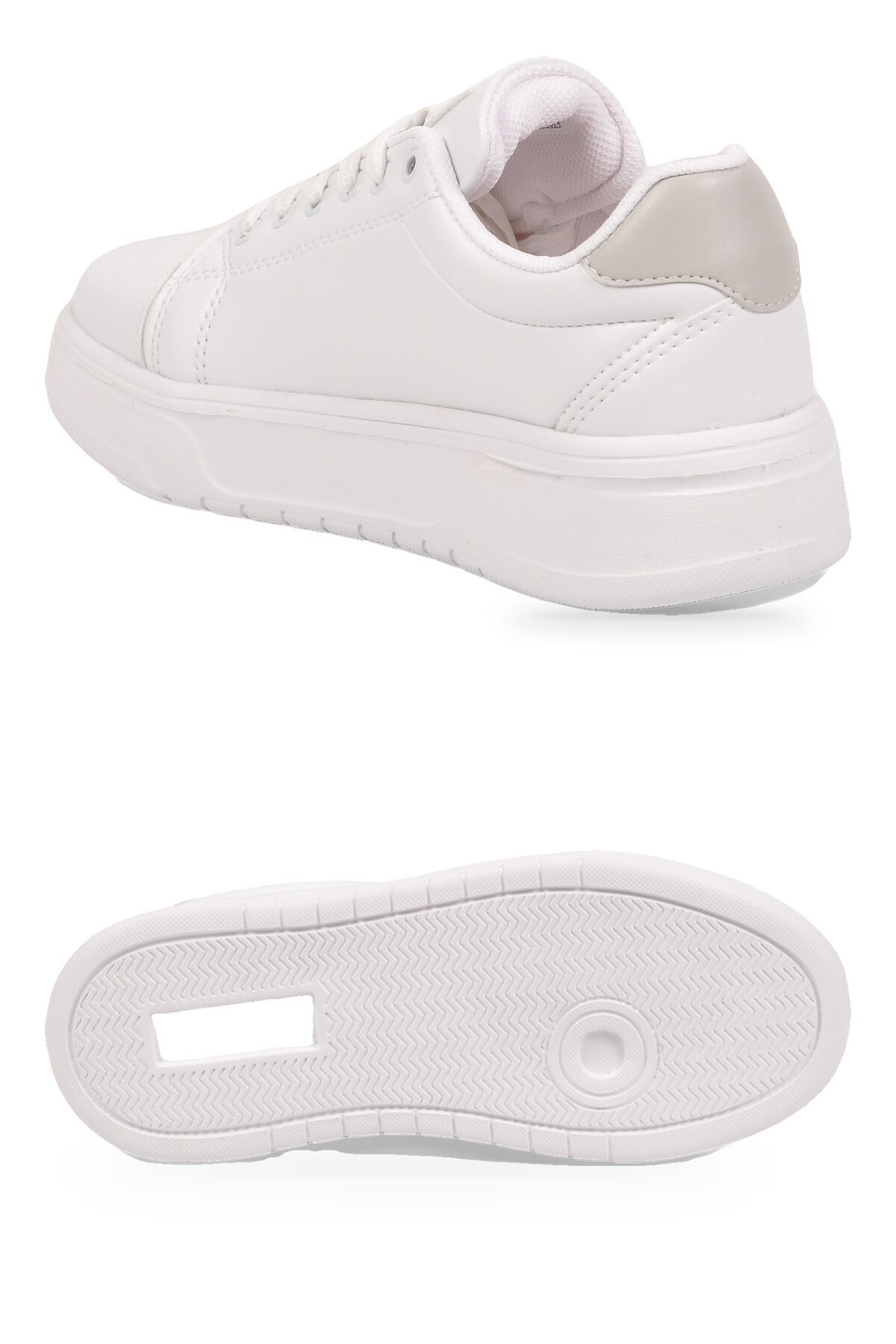 Beyaz Kadın Casual Ayakkabı Bağcıklı Kalın Rahat Tabanlı Şık Sneaker Code 419
