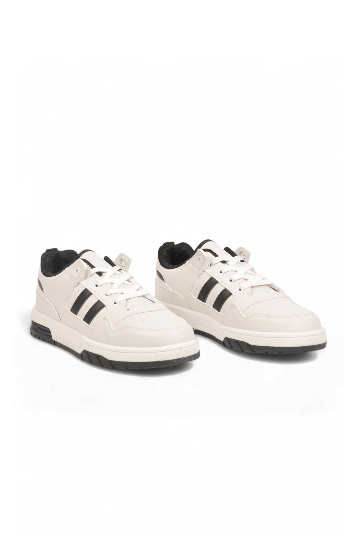 Unisex Beyaz-Siyah Bağcıklı Sneaker Kalın Tabanlı Yürüyüş ve Spor Ayakkabı Foor