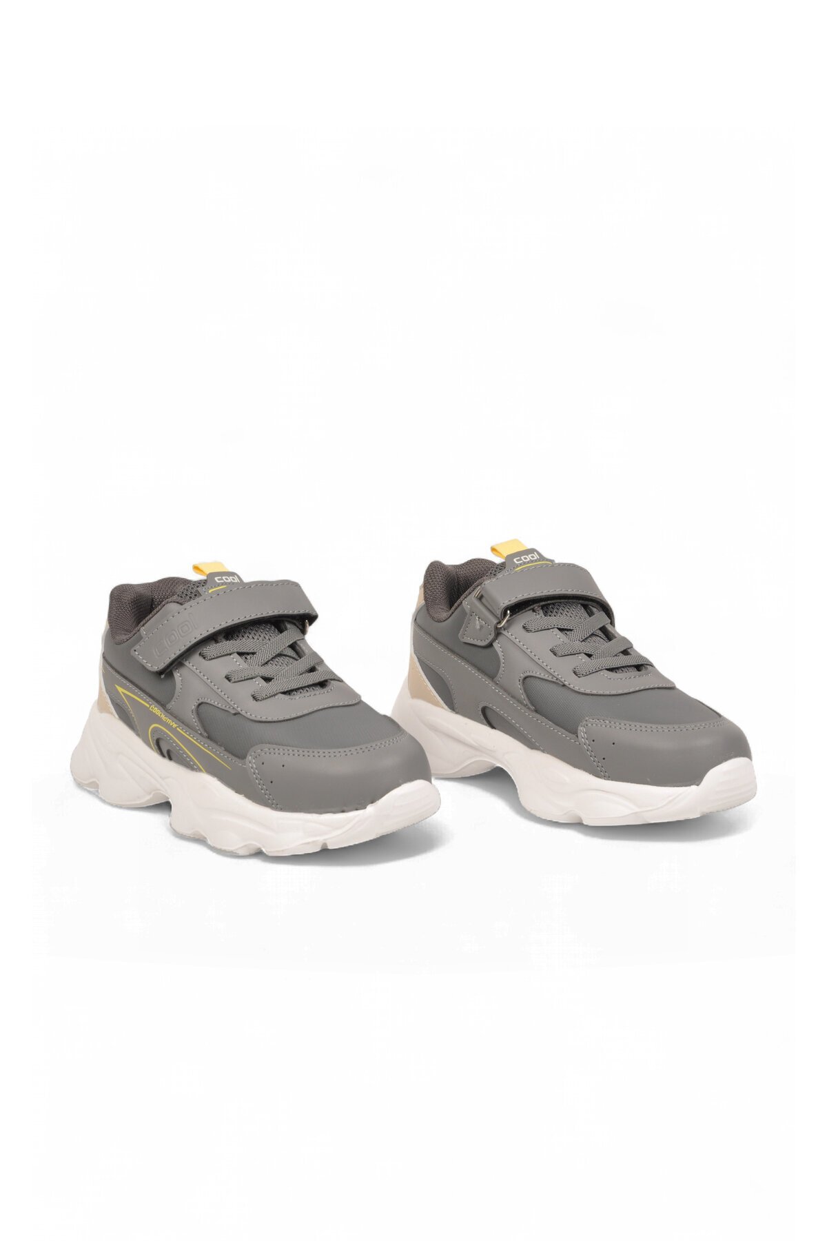 Gri Unisex Çocuk Yürüyüş ve Spor Ayakkabı Cırtt Bantlı Kalın Taban Sneaker Kornos
