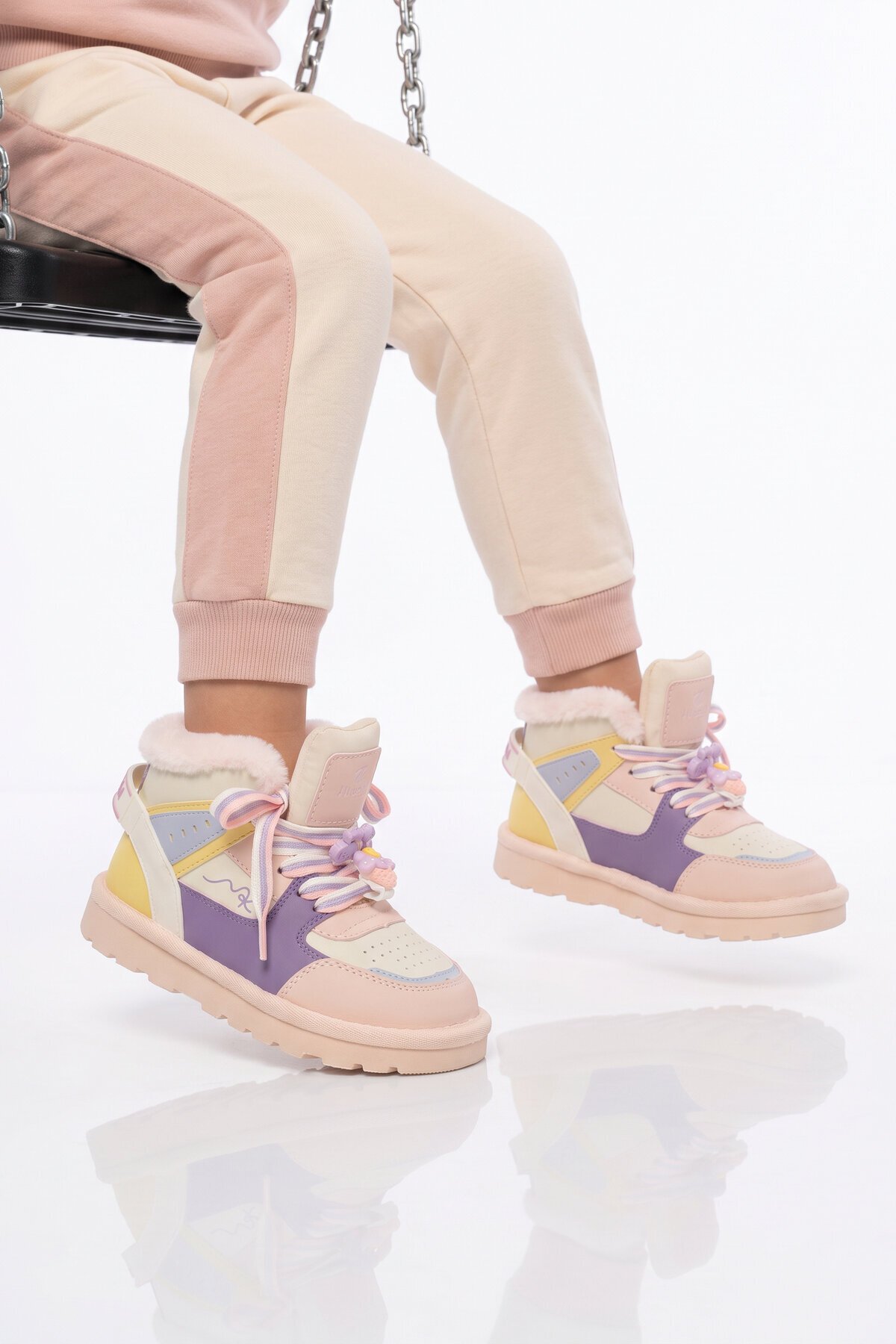 Kız Çocuk İçi Kürklü Sıcak Tutan Aksesuar Bağcıklı Pudra Sneaker Bot Rabbıt