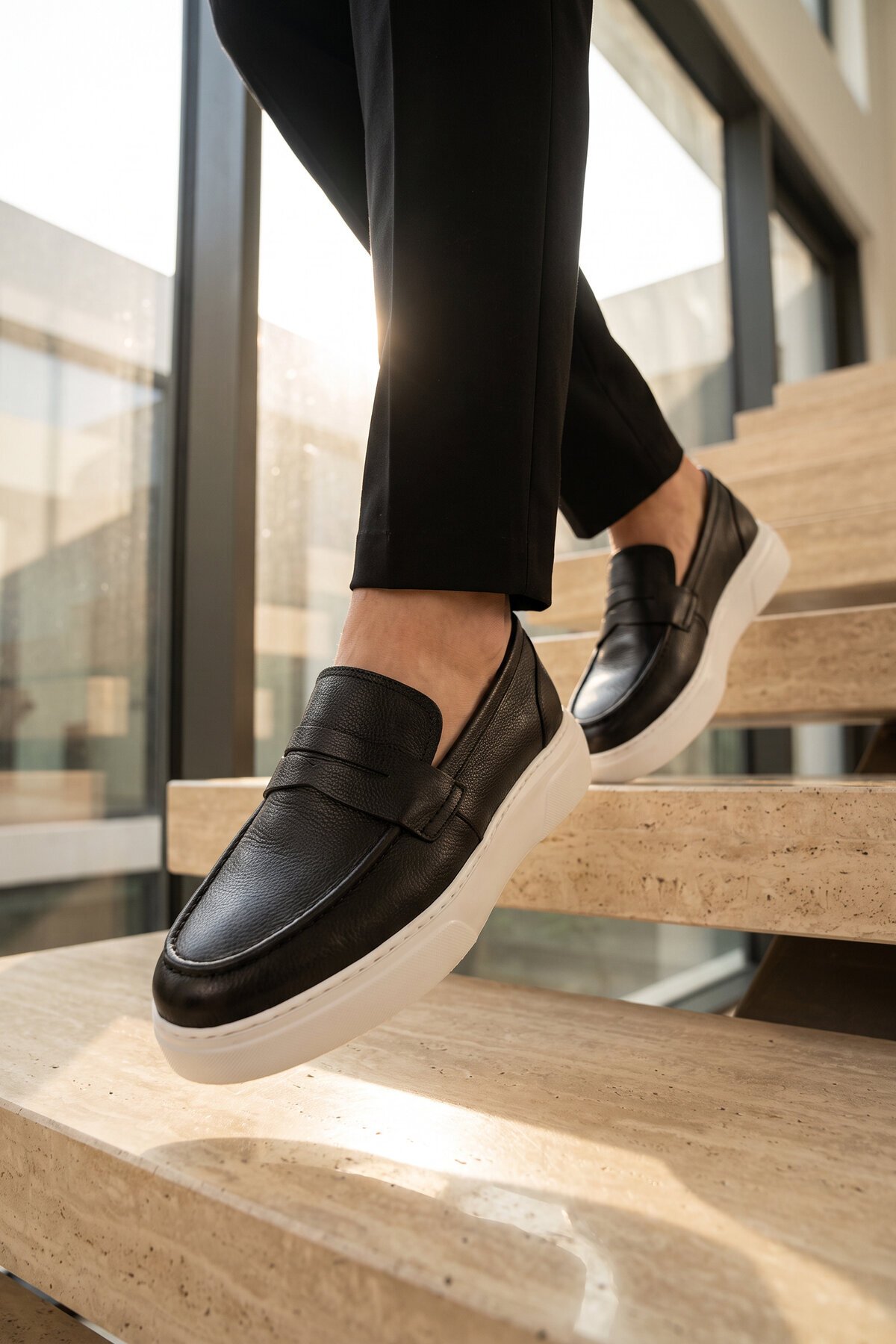 Erkek Siyah-Beyaz Hakiki Deri Casual Loafer Ayakkabı 272305