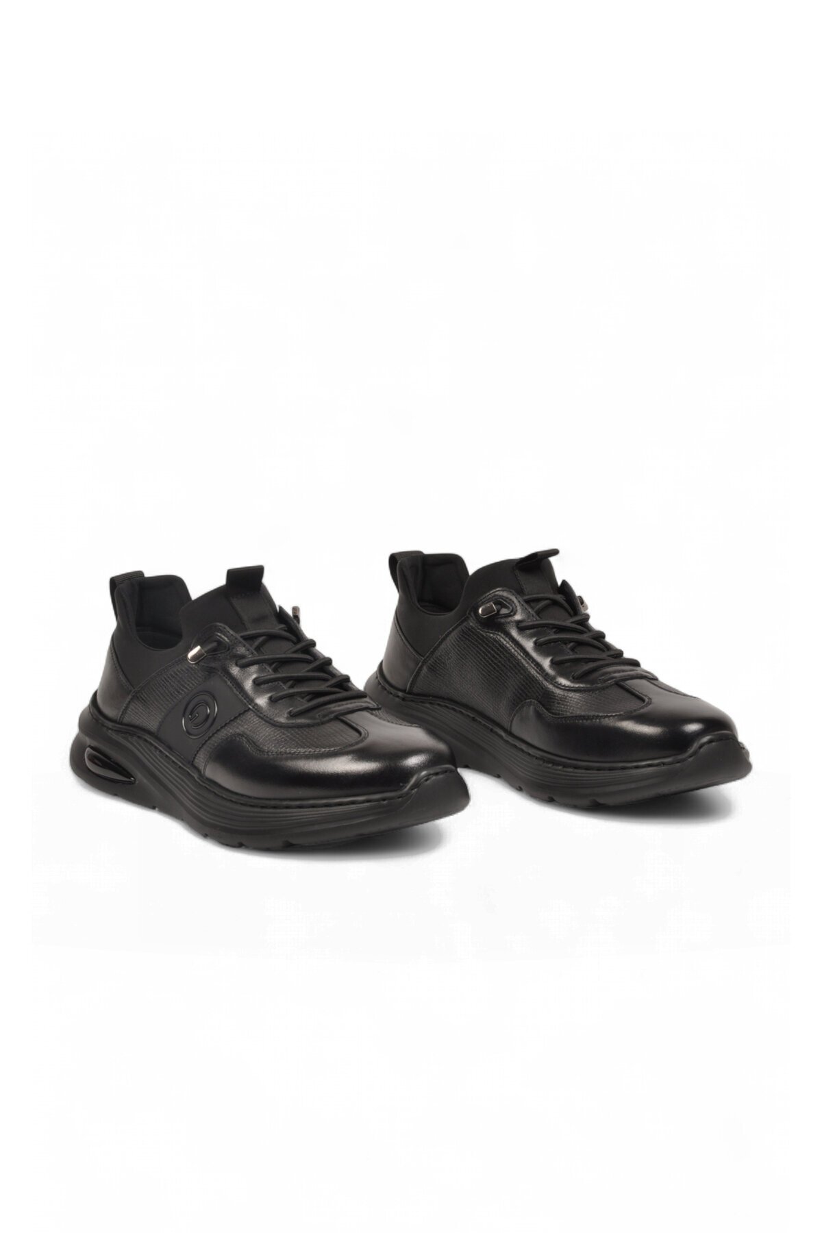 Siyah Hakiki Deri Erkek Casual Ayakkabı Şık Rahat Tabanlı Bağcıklı Sneaker 26K540-3