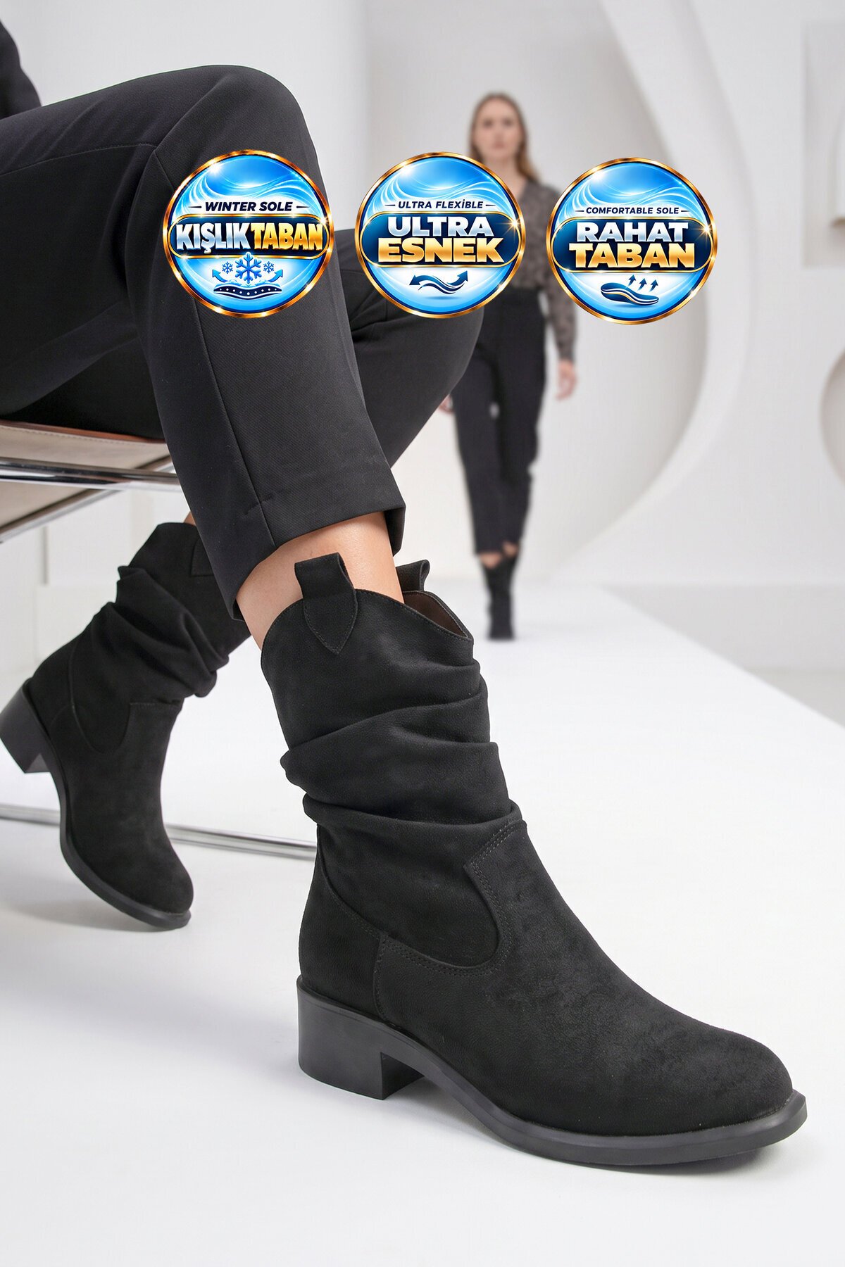 Kadın Siyah Süet Western Bot İçi Polarlı Büzgü Detaylı Kadın Topuklu Bot 667309