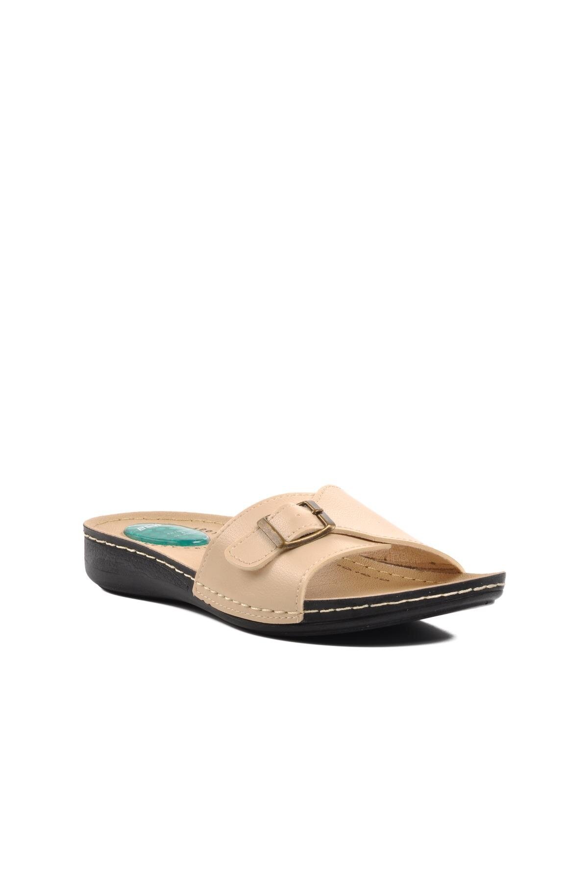 Bej Kadın Terlik